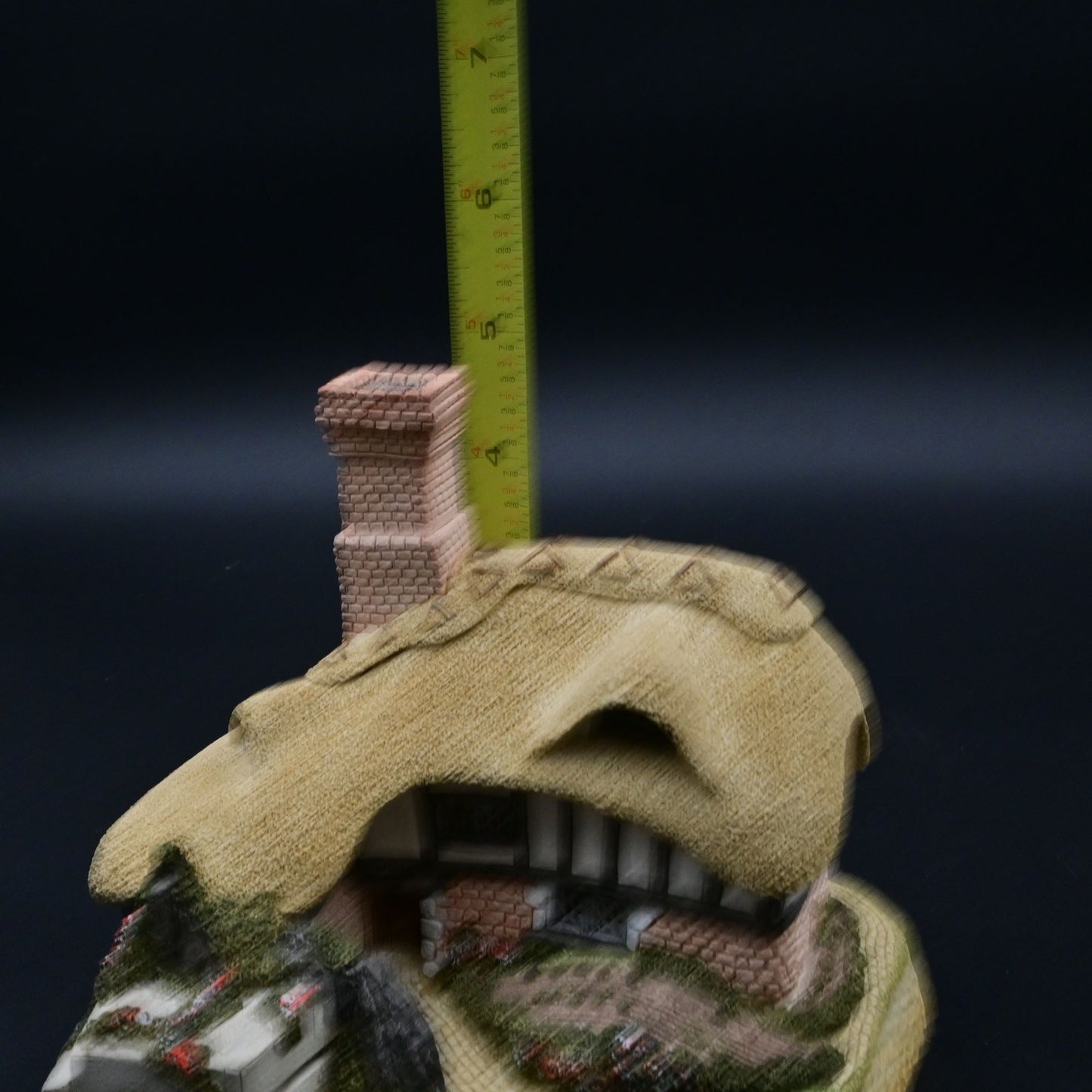 David Winter Cottages Home Guard English House Figure