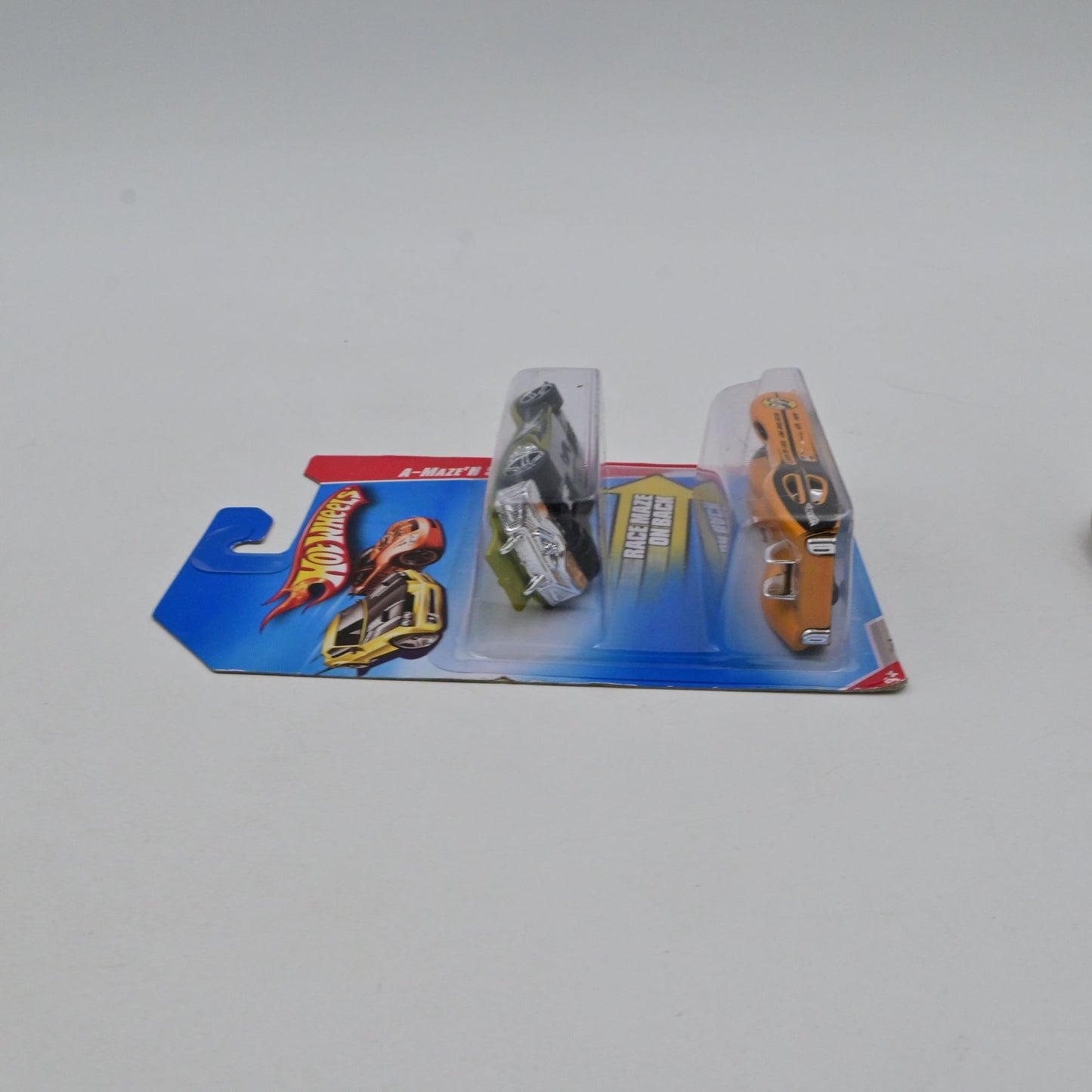 Hot Wheels A-Maze N Speedway 2-Pack Side Draft & Ground FX Die-Cast Cars