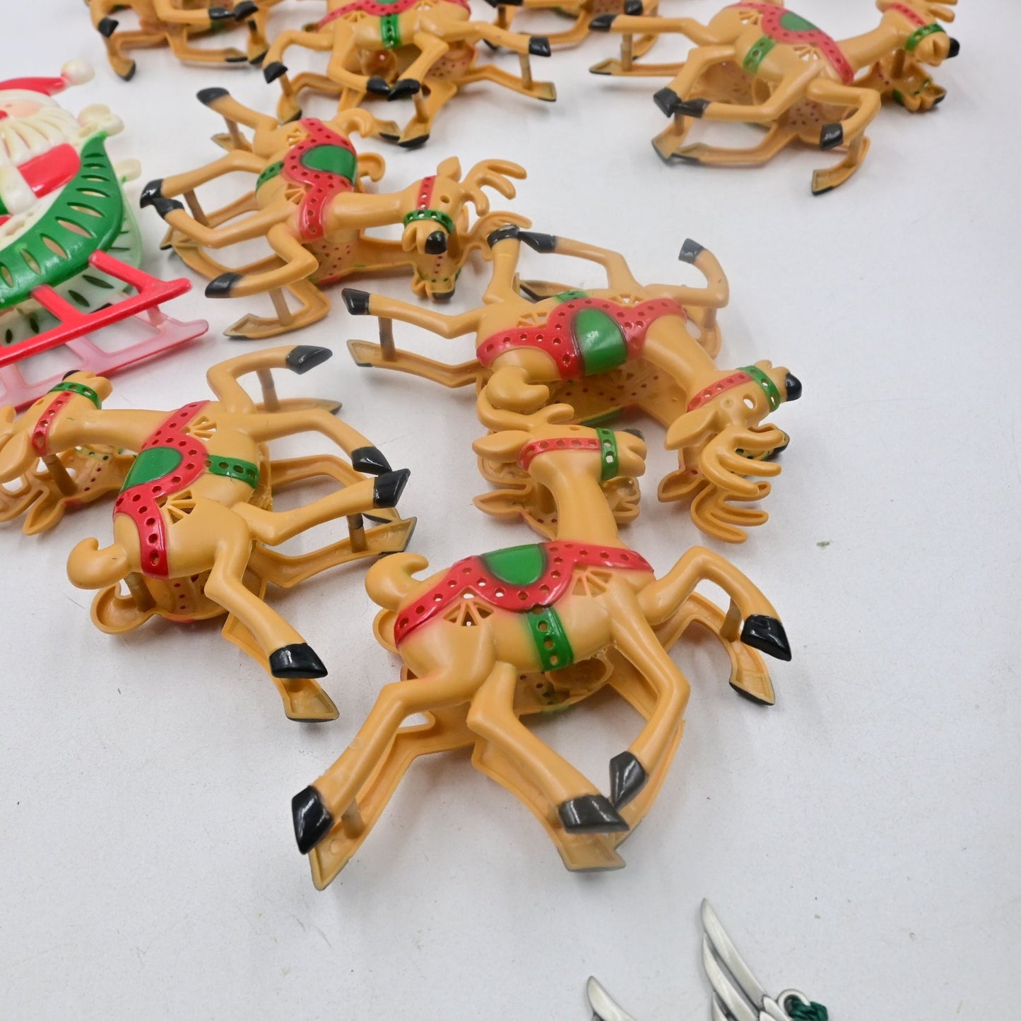 Reindeer and Santa Claus Path Way Stake Lights 10 PC Complete