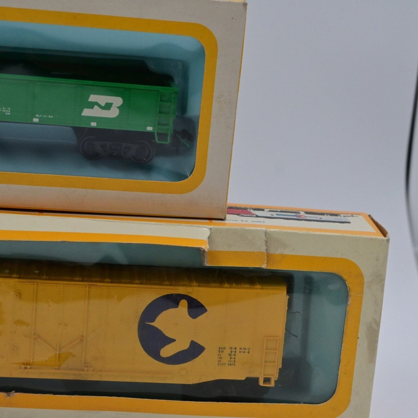 Bachmann HO Scale Freight Car Bundle Of 5 Chessie System, Great Northern, Etc