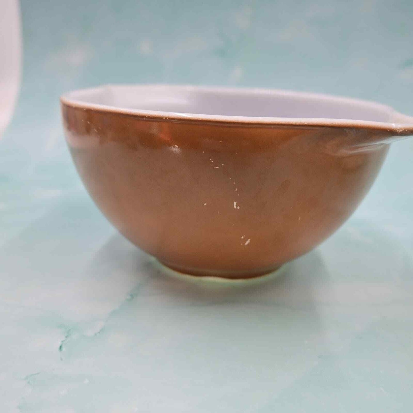 Vintage Pyrex Cinderella Green Daisy And Brown Pyrex Mixing Bowls