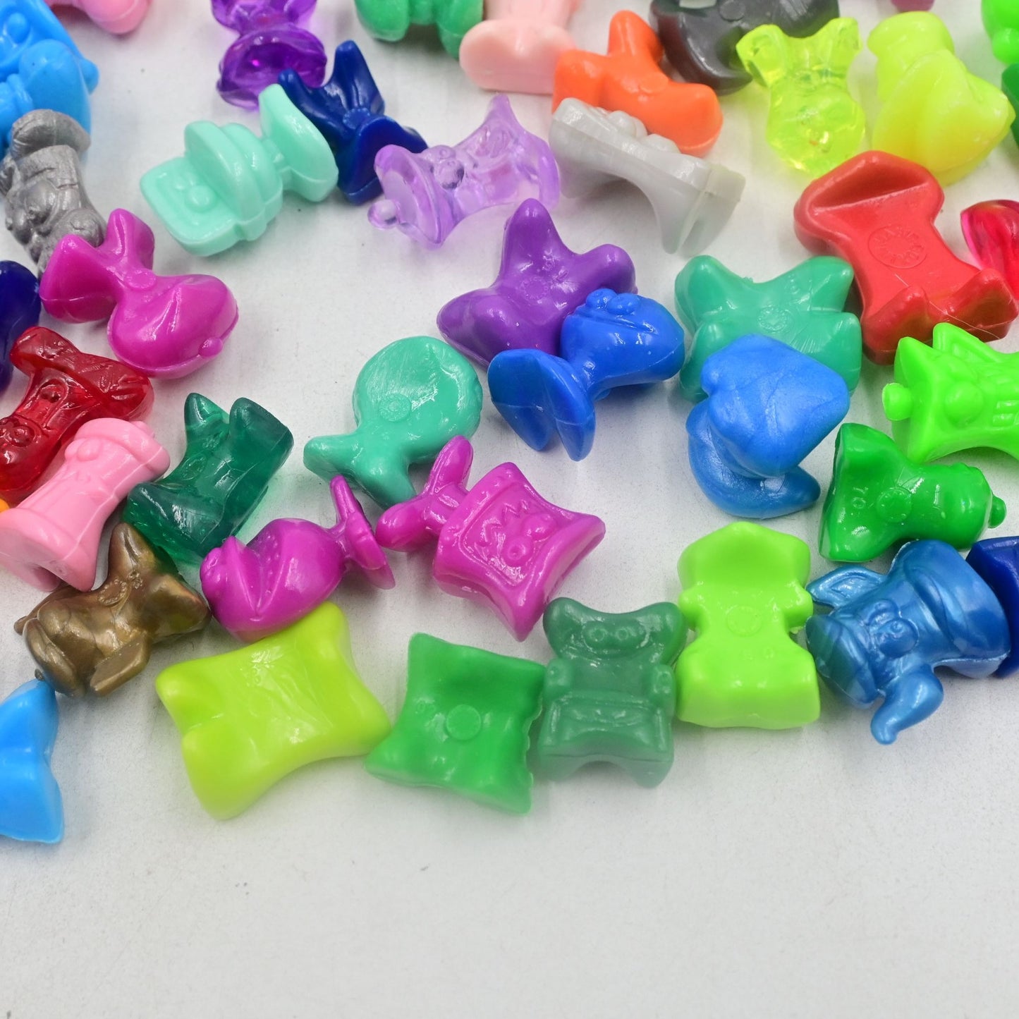 GoGo’s Crazy Bones Lot of 118 Mixed Series Figures Bundle