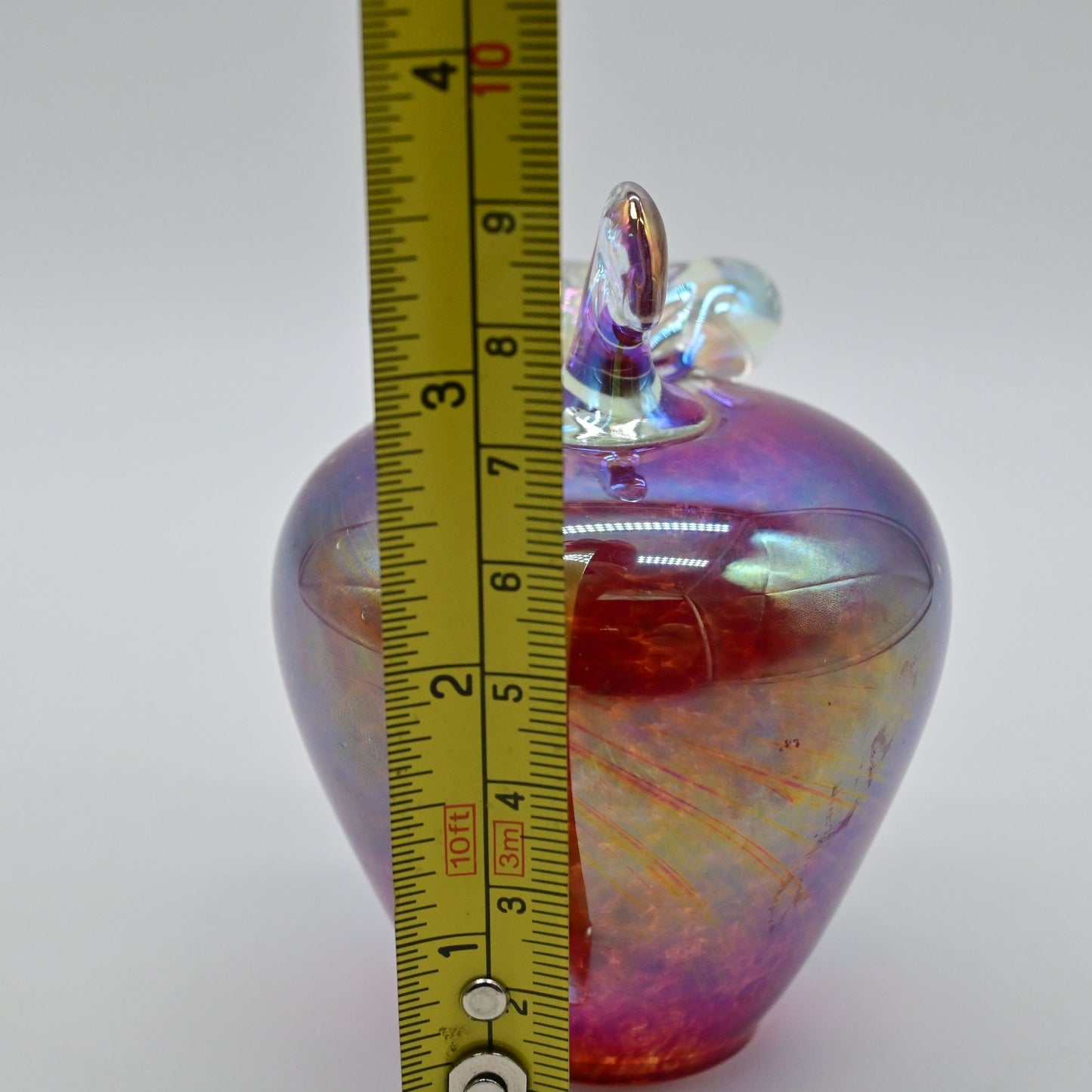 Vintage Signed Roger Vines Art Glass Apple w Stem & Leaf