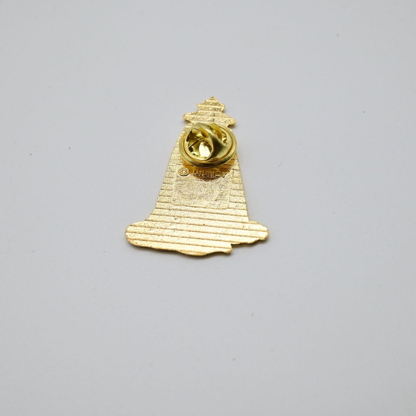Disney's Snow White and the Seven Dwarfs - Evil Queen Holding the Heart Box Pin