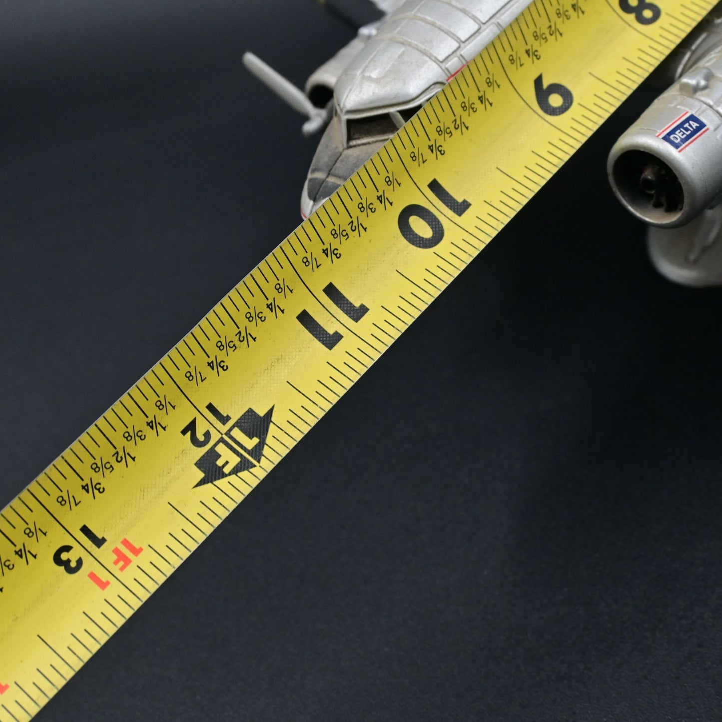 Skymarks 1:80 DC-3 Delta Air Lines NC28341 w/Landing Gear