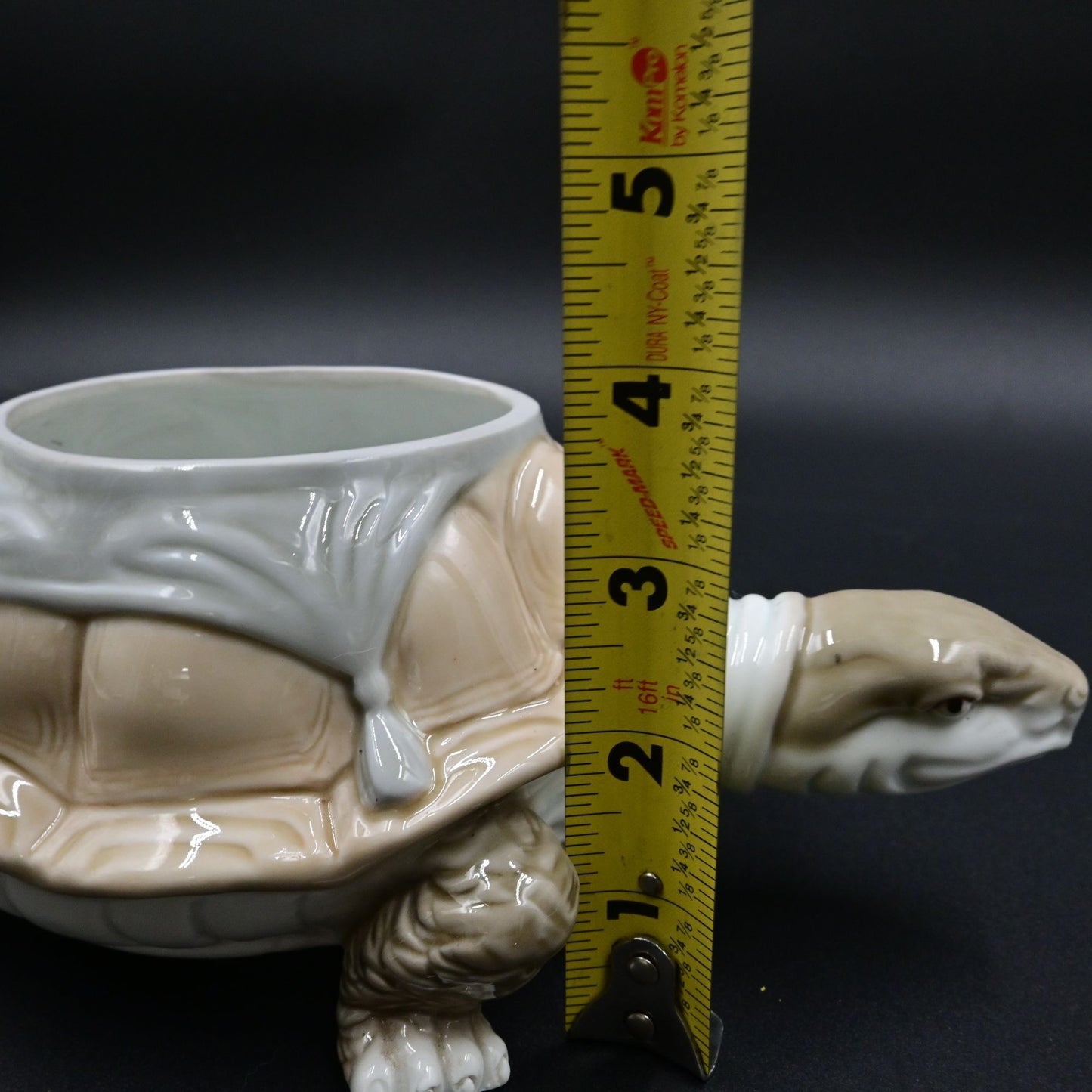 Porcelana de Cuernavaca Mexico Turtle Planter Figure