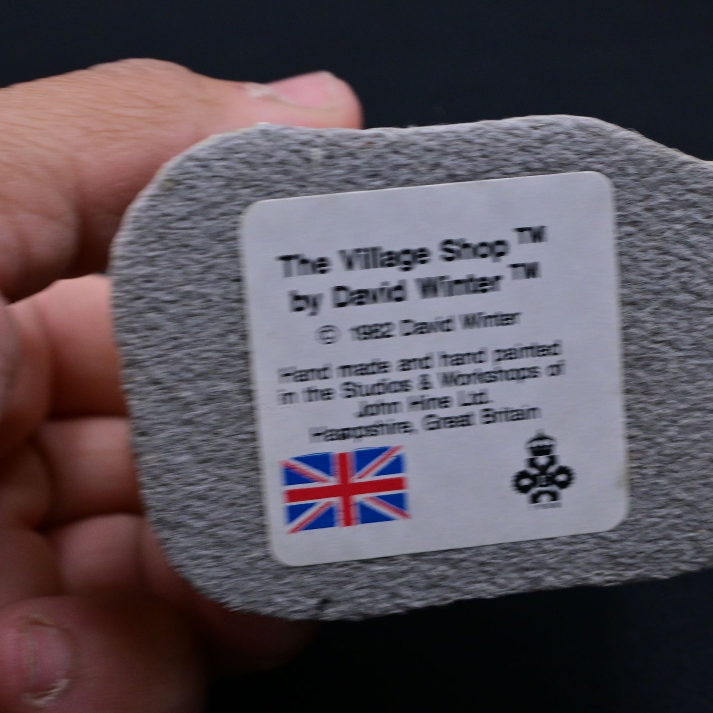 David Winter Cottages The Village Shop Vintage 1982