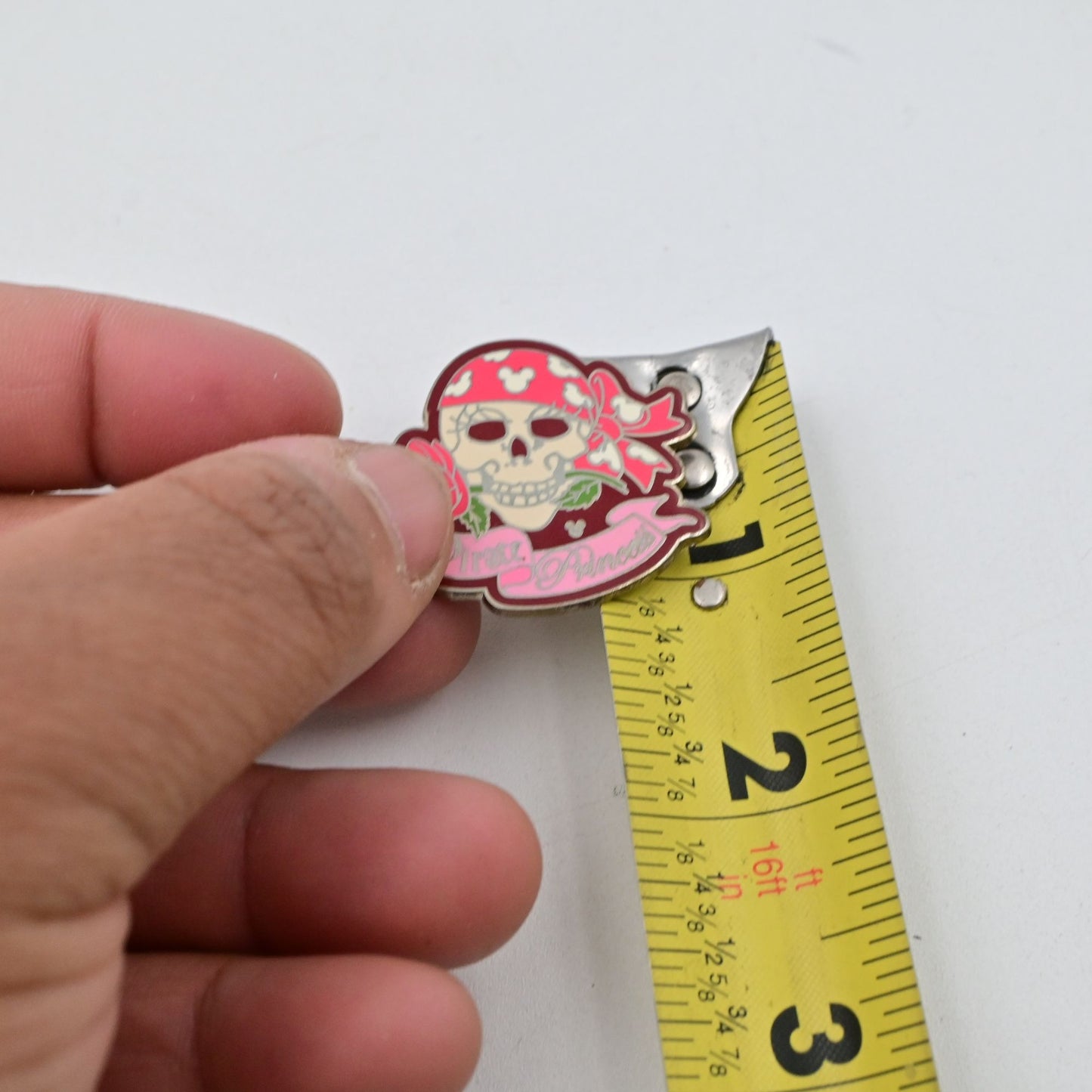 DLR Hidden Mickey Pirate Collection Pirate Princess Pin