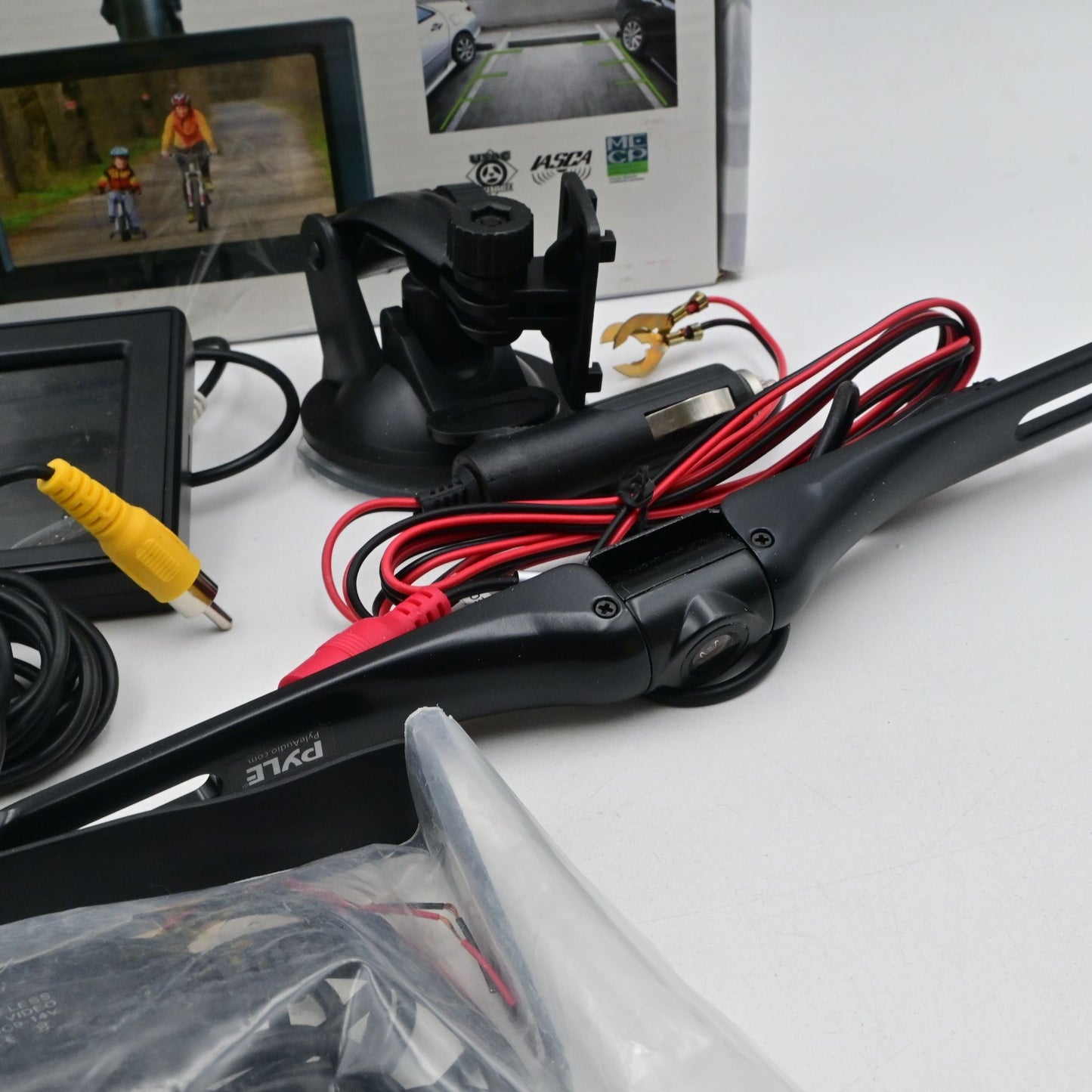 Pyle PLCM4350WIR Wireless Backup Camera & Monitor System – 4.3" Display Kit