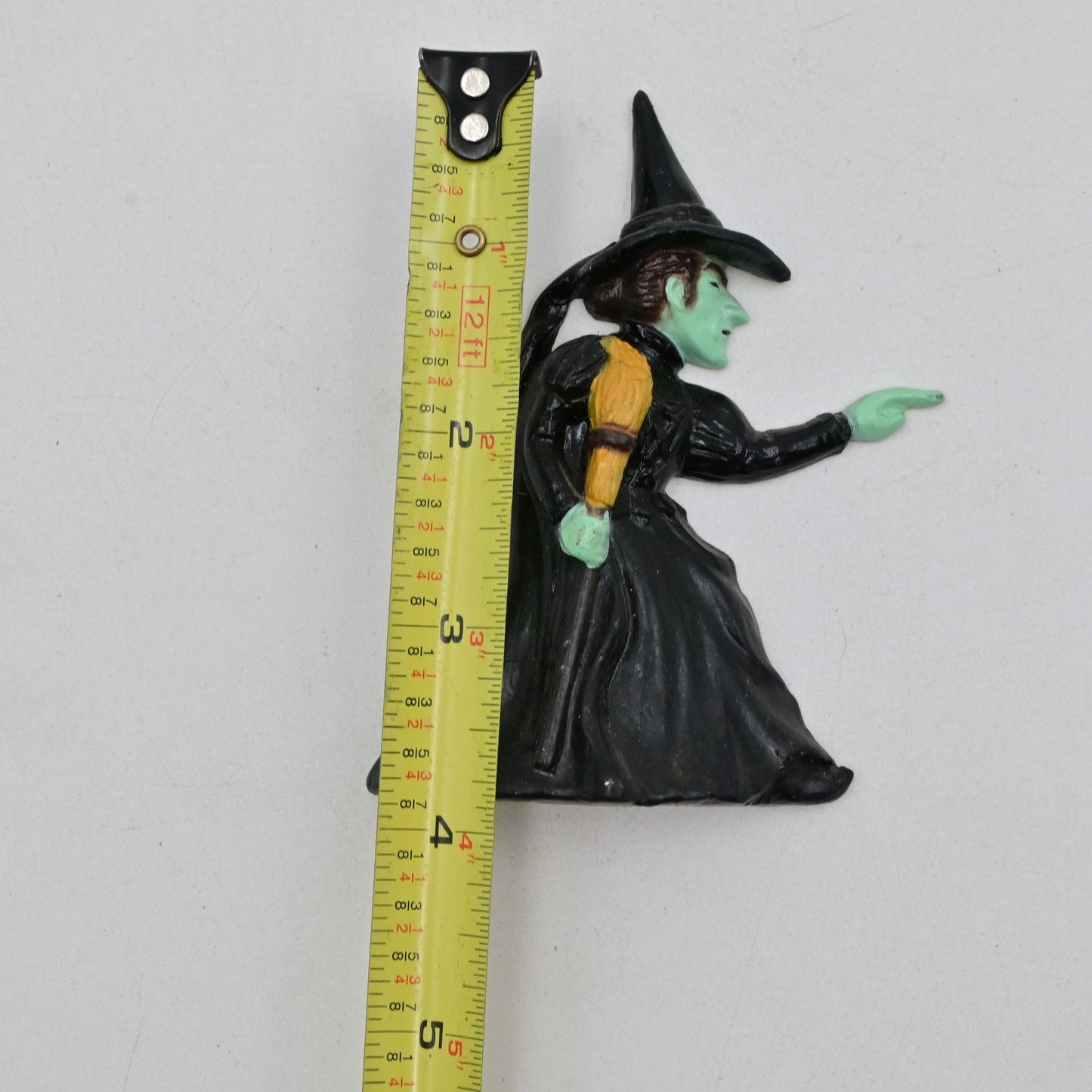 Vintage Wizard Of Oz Wicked Witch Rubber Refrigerator Magnet