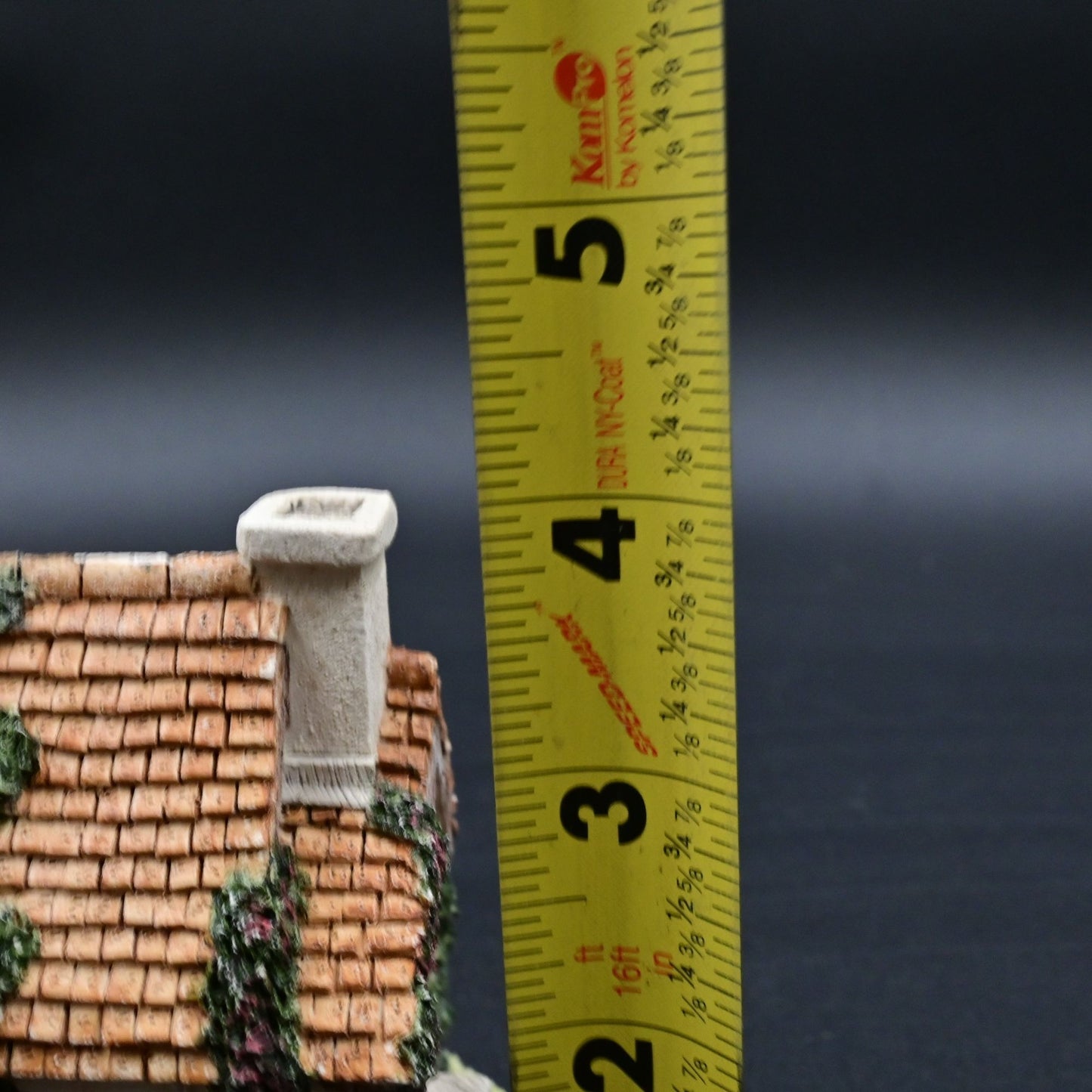 David Winter Cottage The Model Dairy Figurine - Vintage 1996
