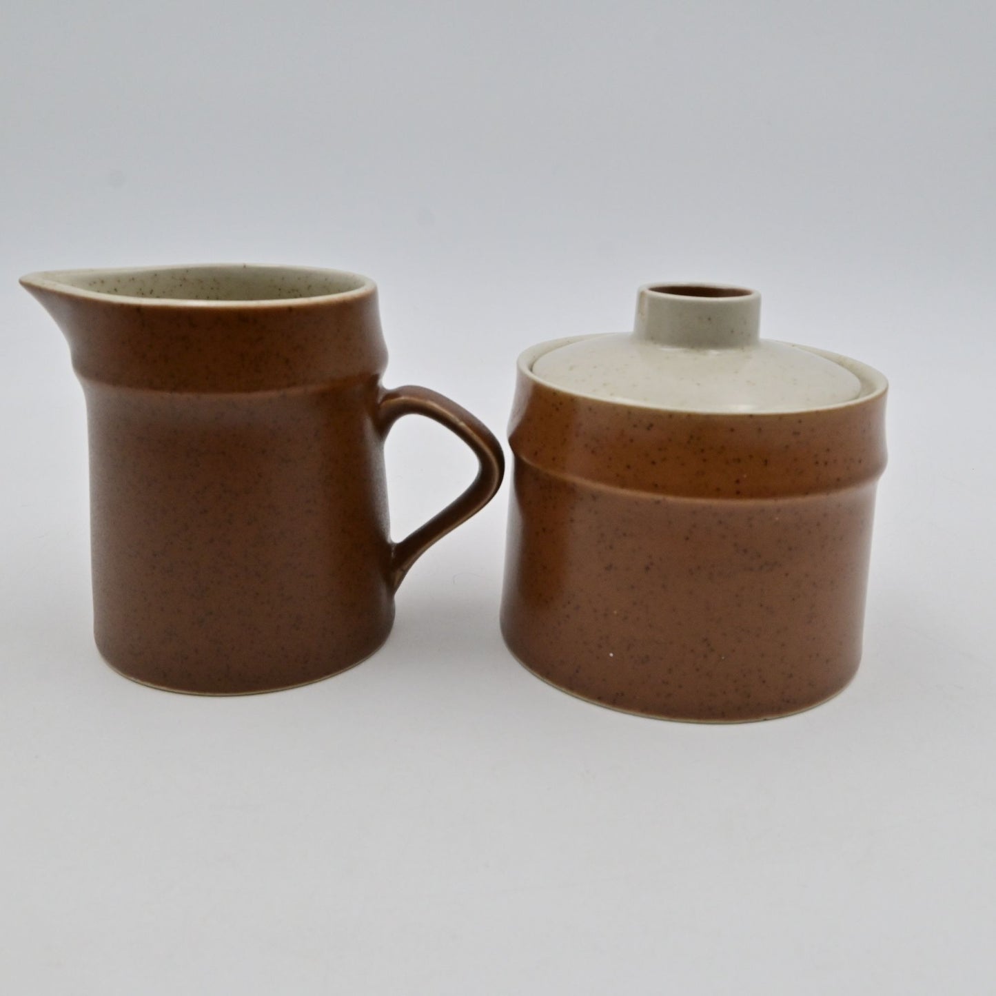 Catalina Veri-Stone Onedia Creamer & Sugar Set Speckled Brown