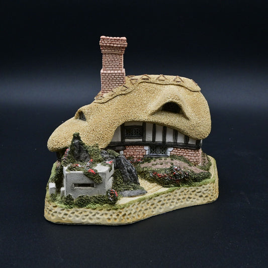 David Winter Cottages Home Guard English House Figure