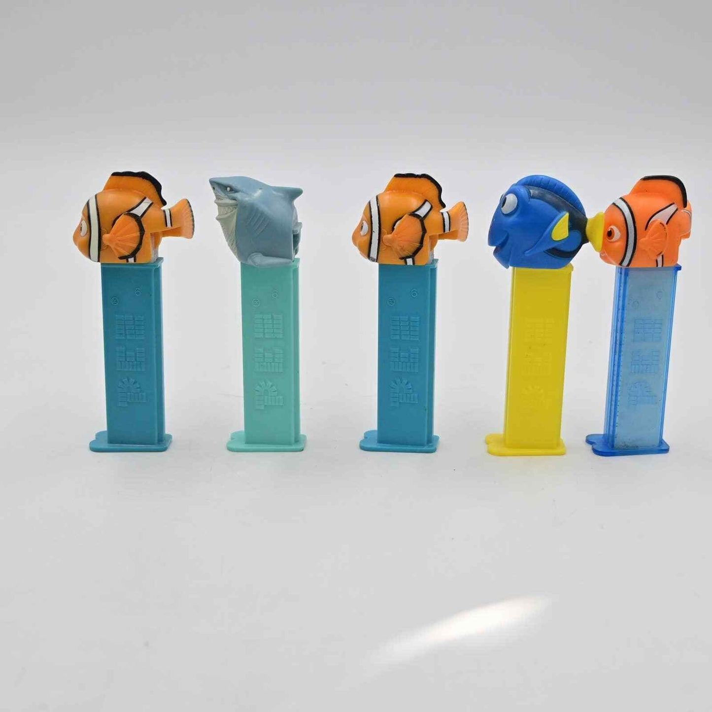 Disney Finding Nemo Pez - Nemo, Dory, And Bruce