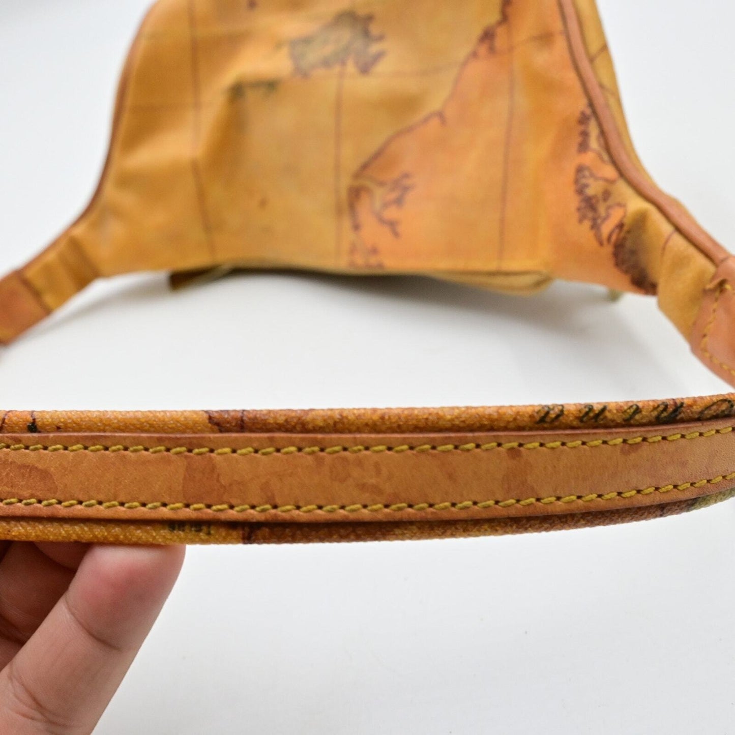 Alviro Martini Fanny/Waistband World Map Zippered Bag