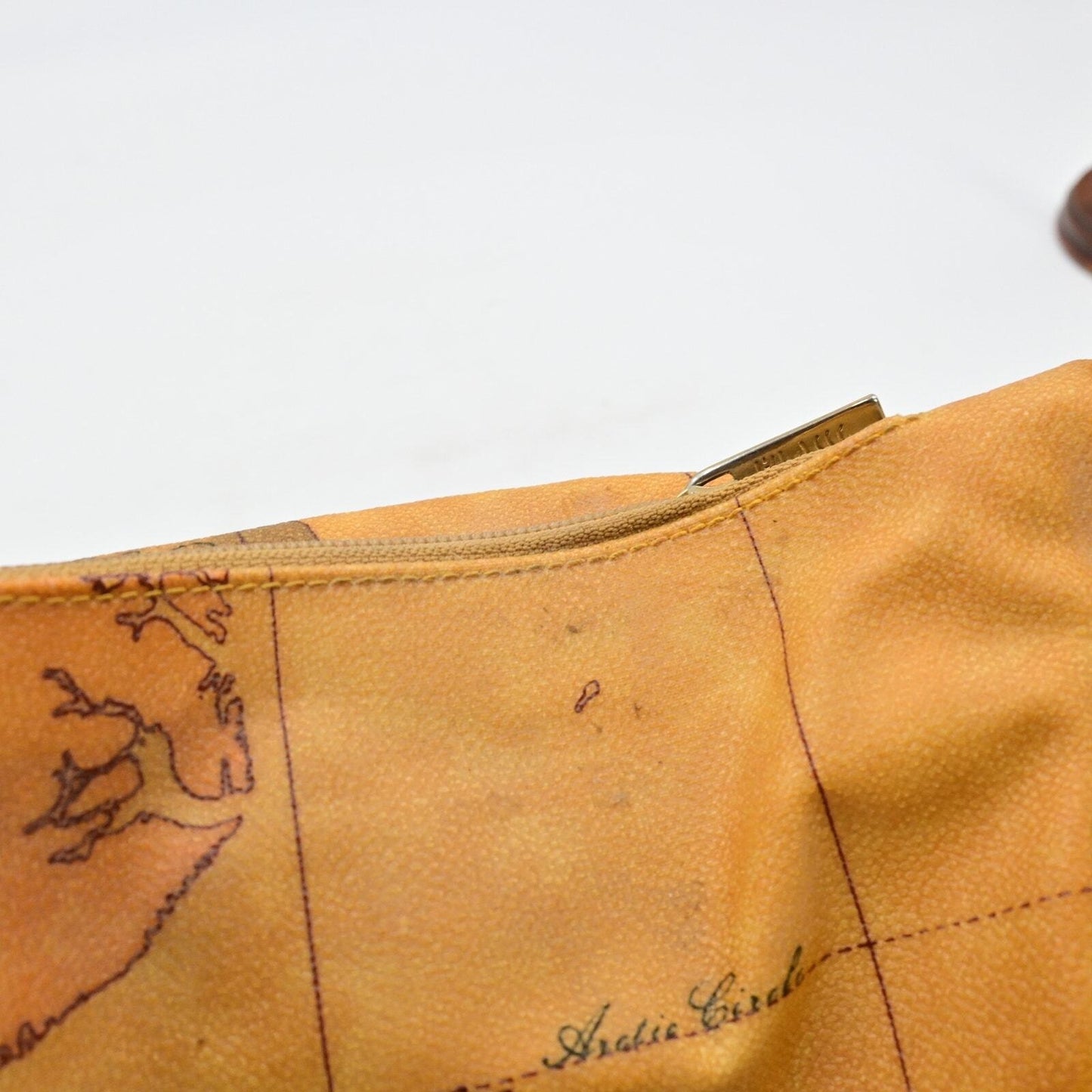 Alviro Martini Fanny/Waistband World Map Zippered Bag