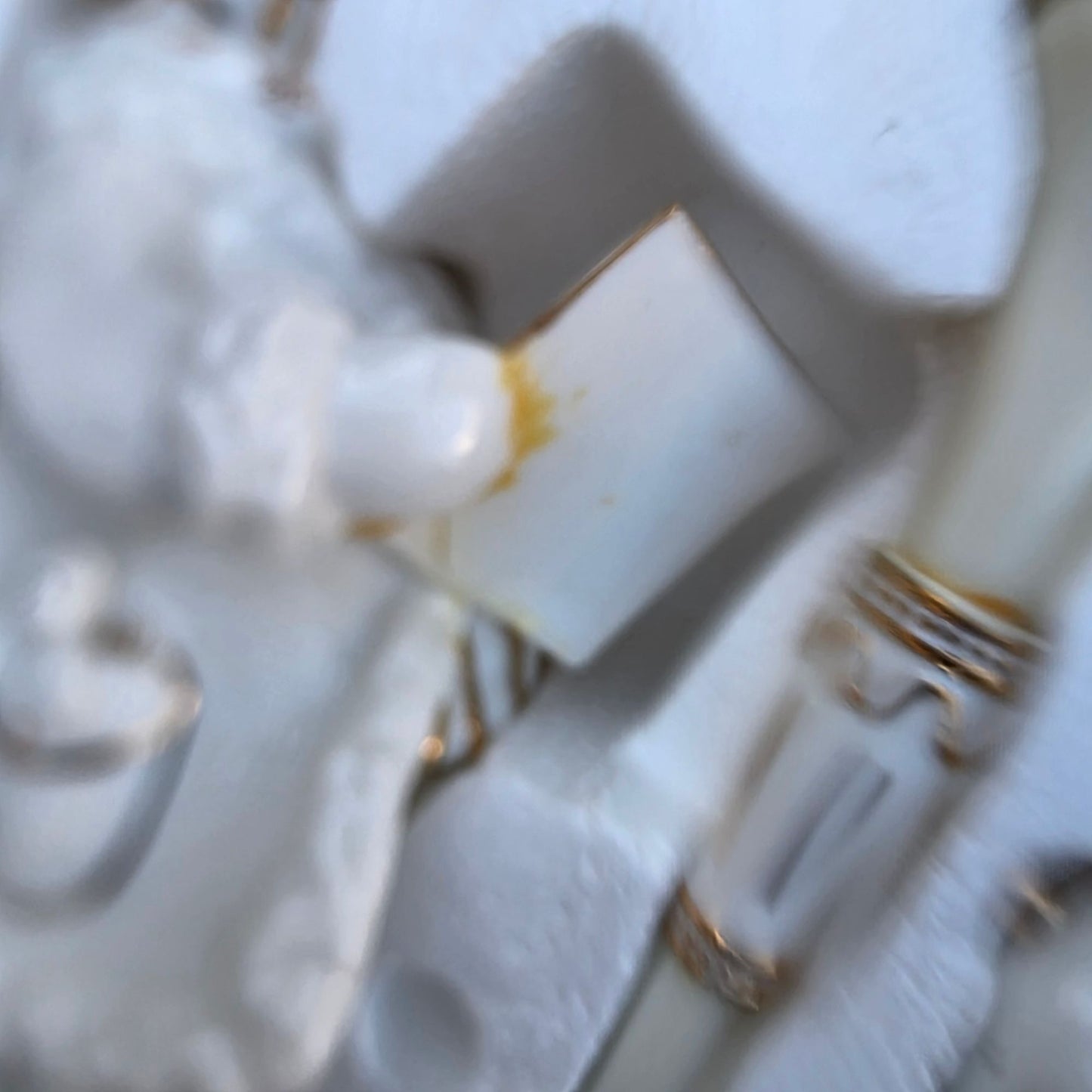 Member's Mark Snowman Choir Set - Box Damage & 1 Figure Damage