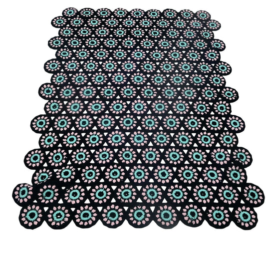 Afghan Granny Circular Black Crochet Vintage Throw Blanket Roseanne Big Bang 57"x44"