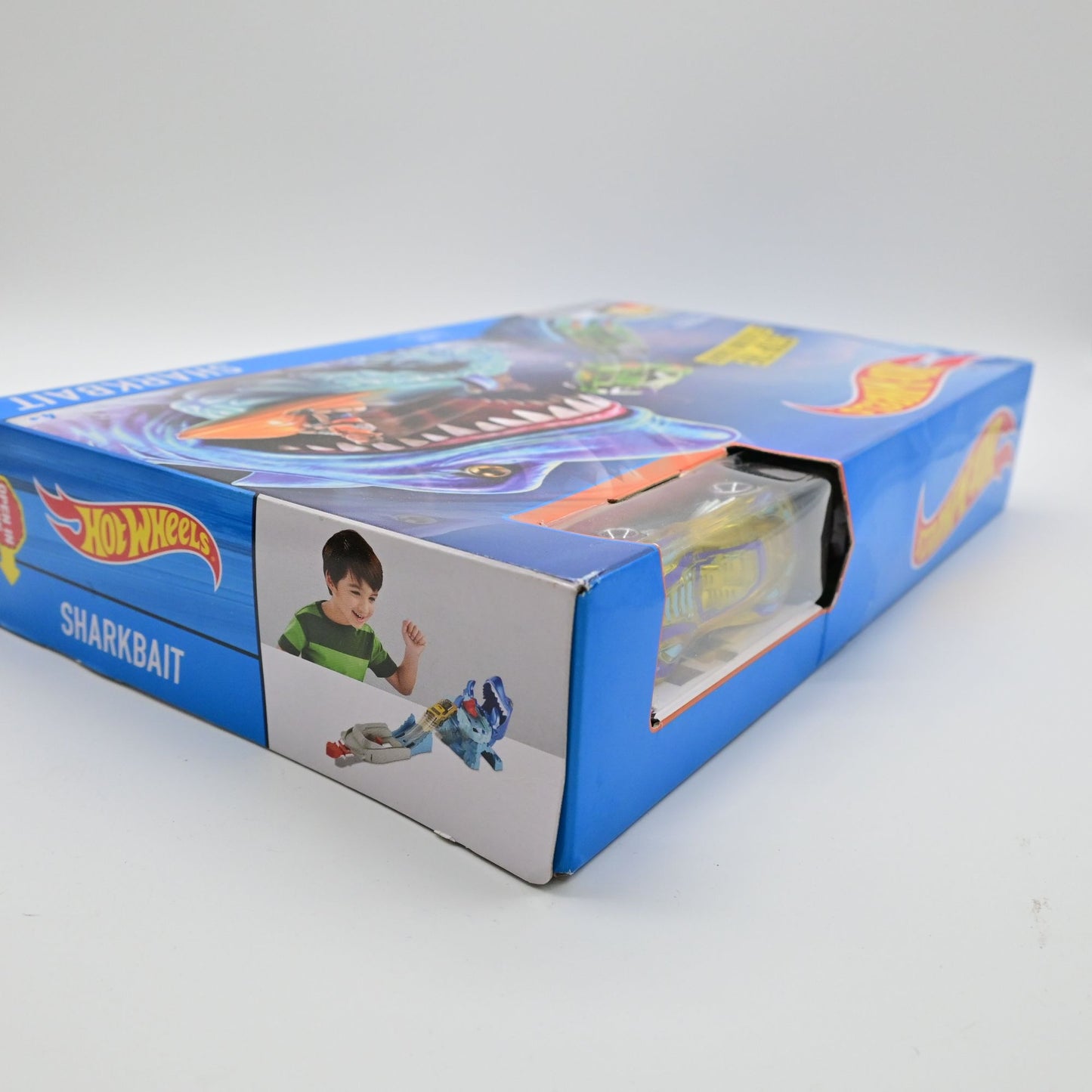 Hot Wheels Sharkbait Play Set