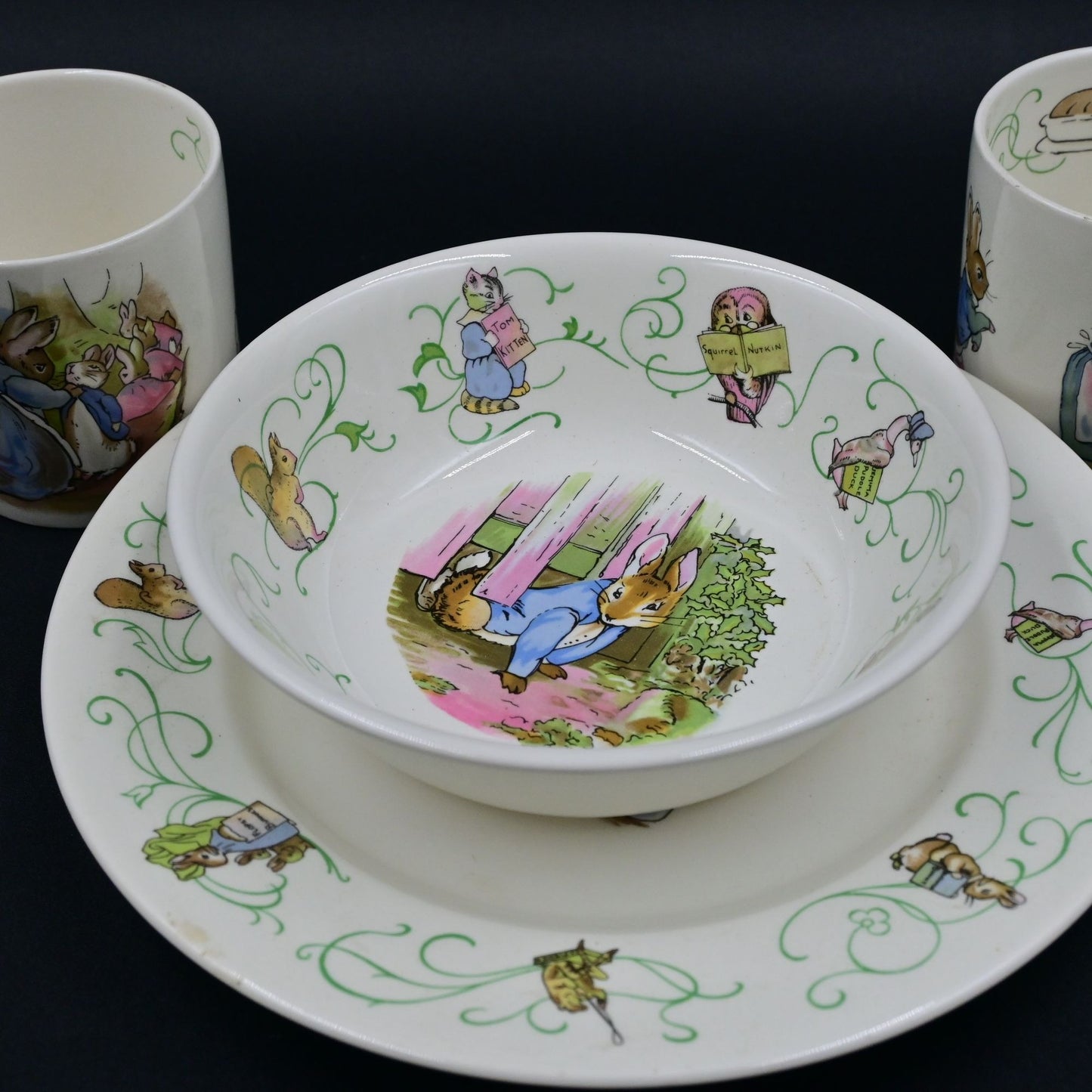 Wedgwood Peter Rabbit By Beatrix Potter Dinner Plate, Soup Bowl, Coffee Mug 5pc