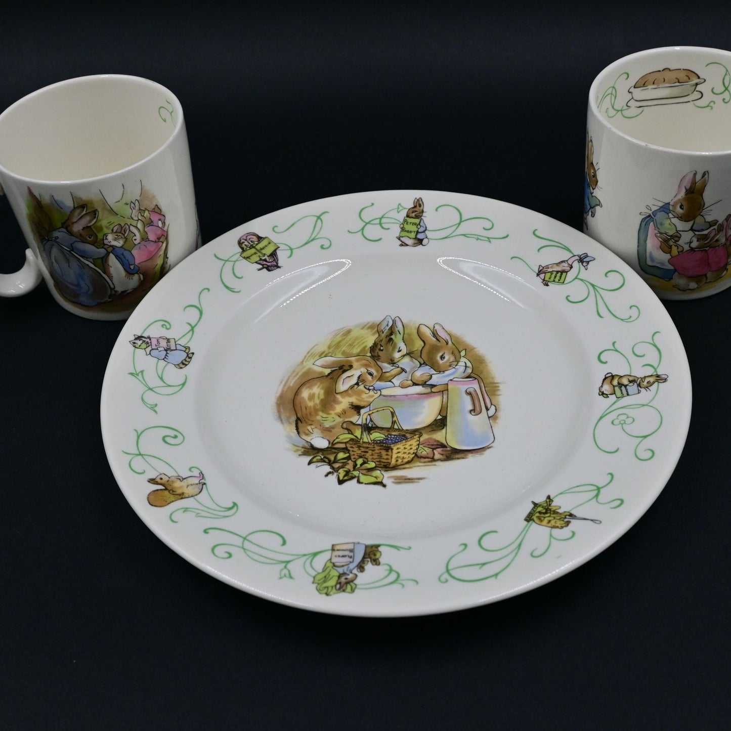 Wedgwood Peter Rabbit By Beatrix Potter Dinner Plate, Soup Bowl, Coffee Mug 5pc