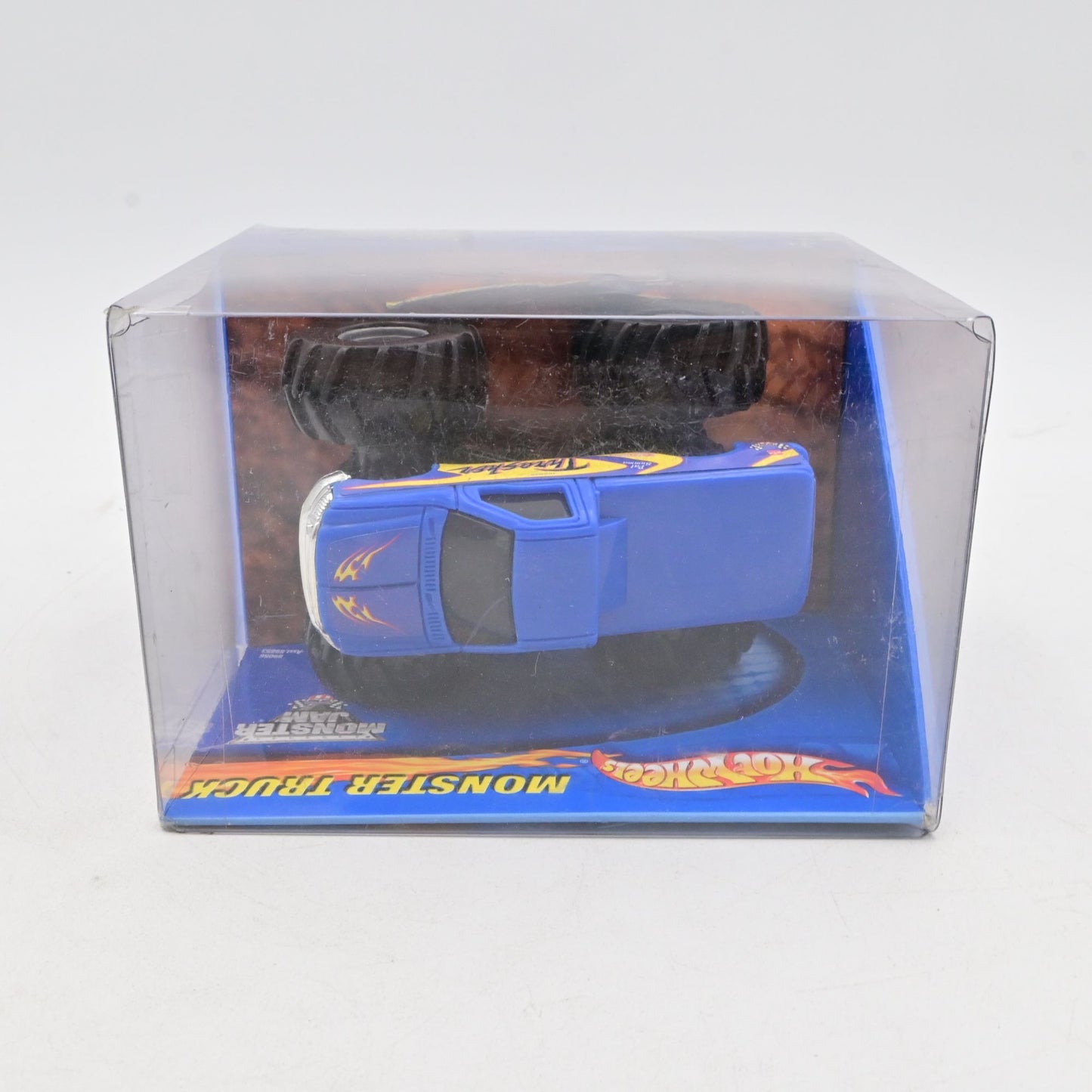 Hot Wheels Thrasher Monster Truck Rev N Go