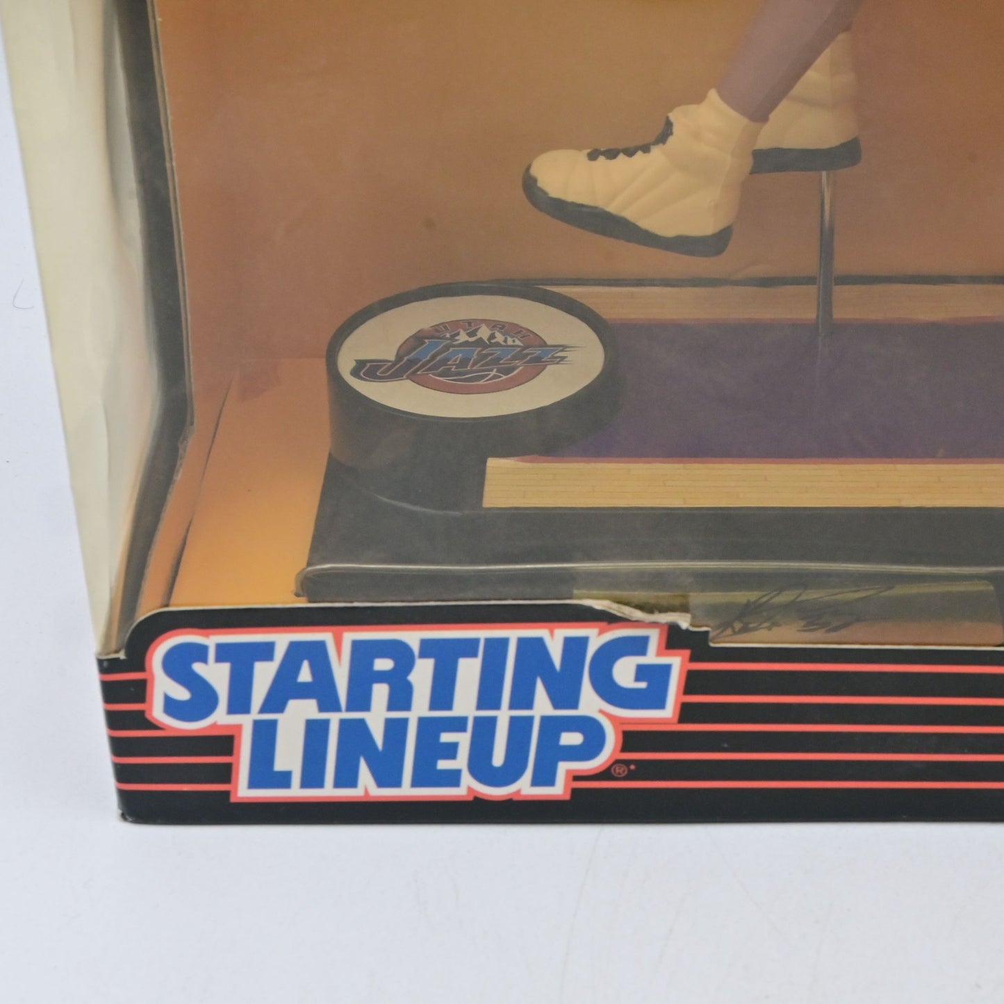 Starting Lineup Backboard Kings Figures Grant Hill & Karl Malone NBA