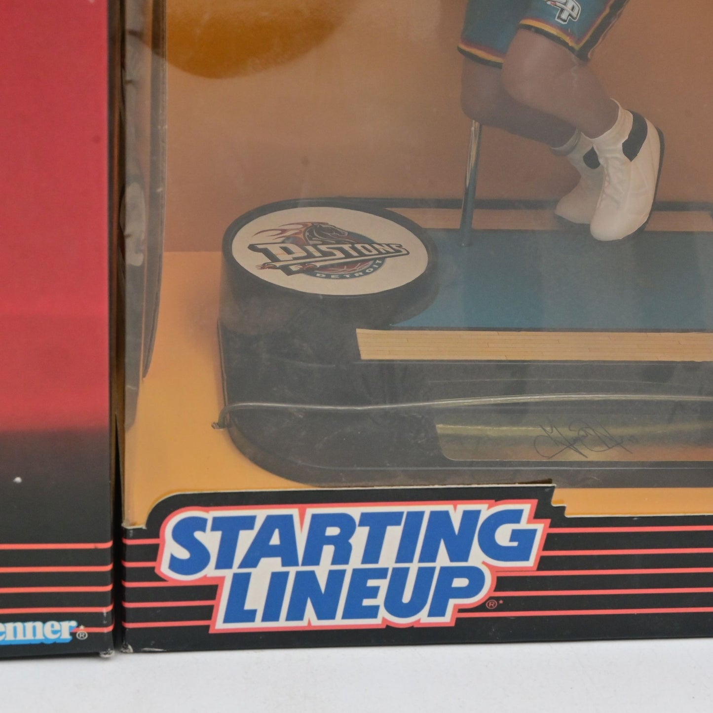 Starting Lineup Backboard Kings Figures Grant Hill & Karl Malone NBA