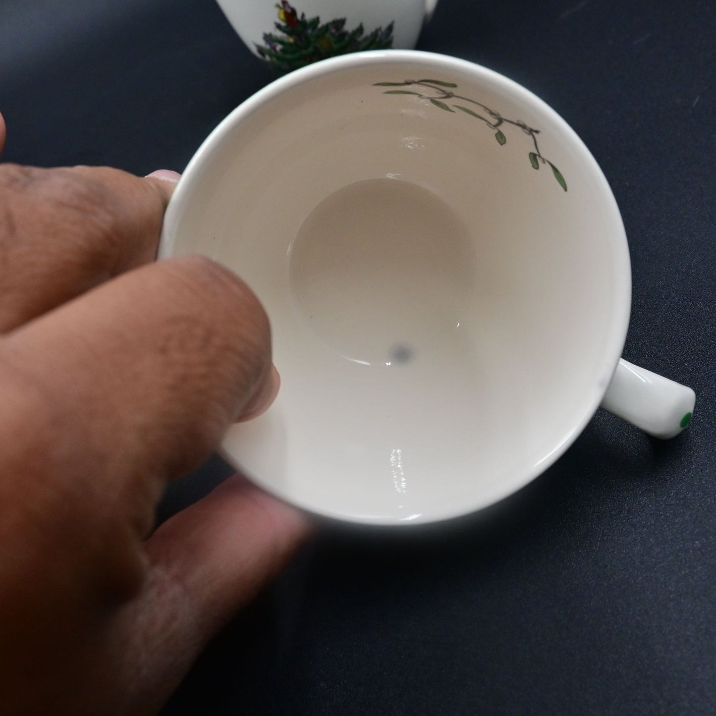 Spode Christmas Tree Teacups Saucers Set of 4 Green Trim Damaged