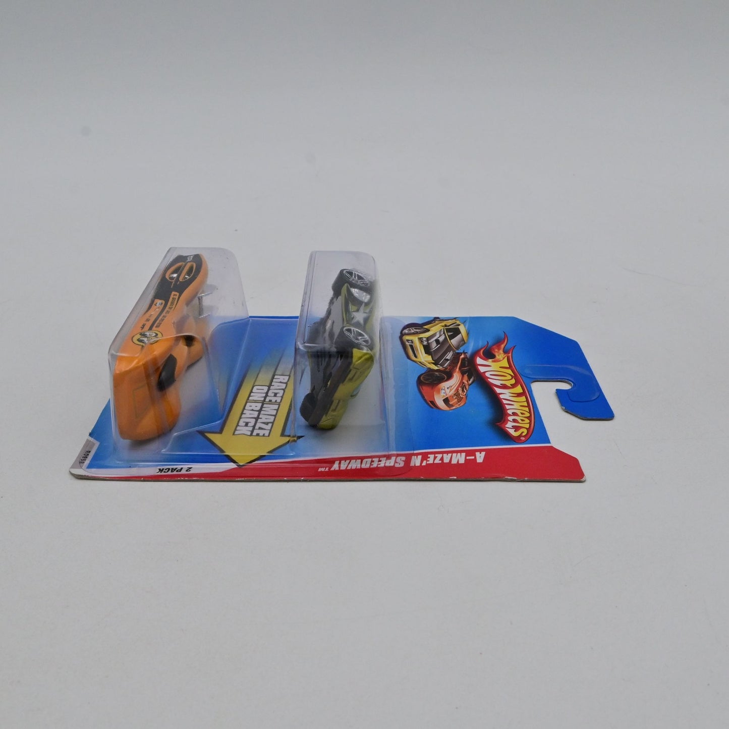 Hot Wheels A-Maze N Speedway 2-Pack Side Draft & Ground FX Die-Cast Cars