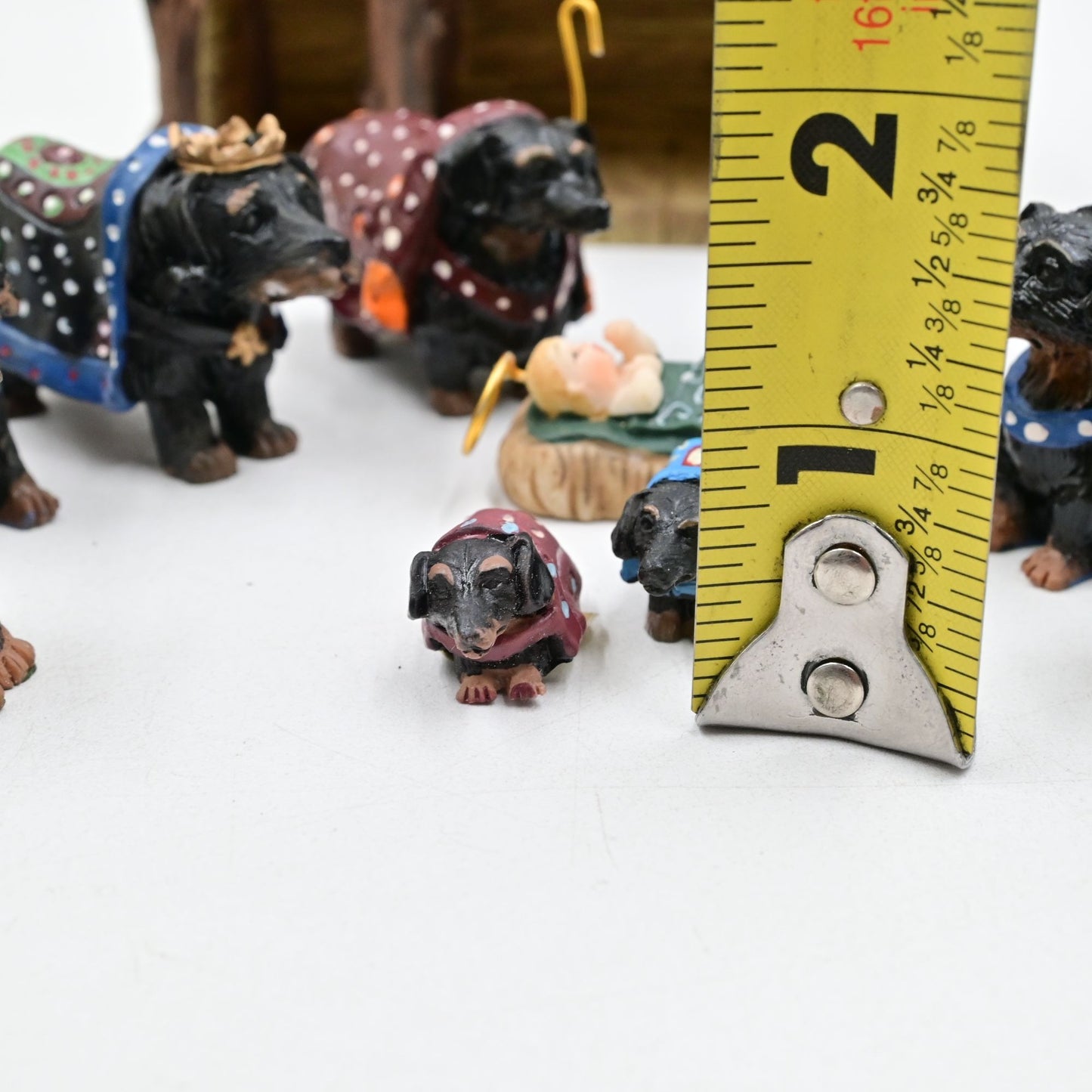 Heaven's Paws Tricia Derges Dachshund Nativity Set 11 Piece In Original Box