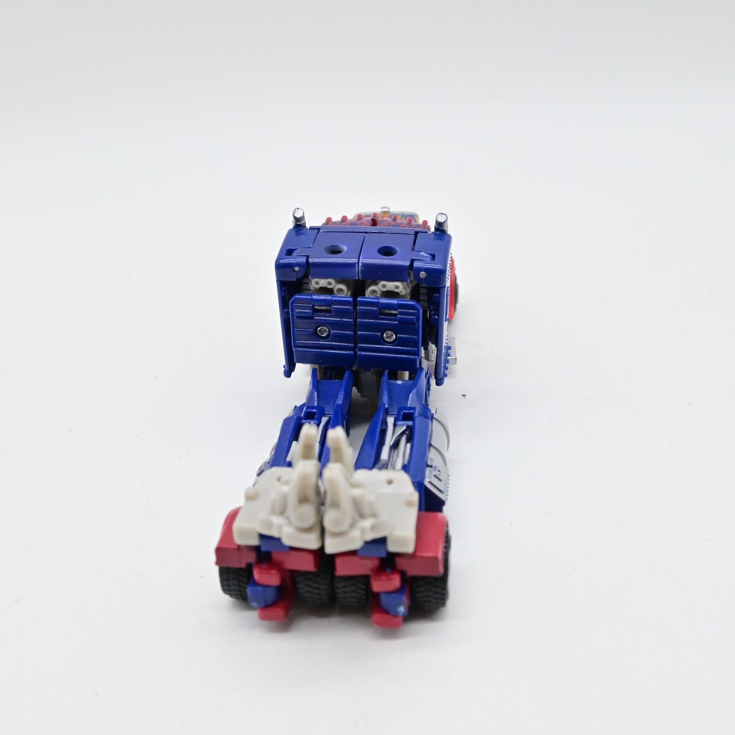 Transformers Dark Of The Moon DOTM Optimus Prime Figure Deluxe Class Incomplete