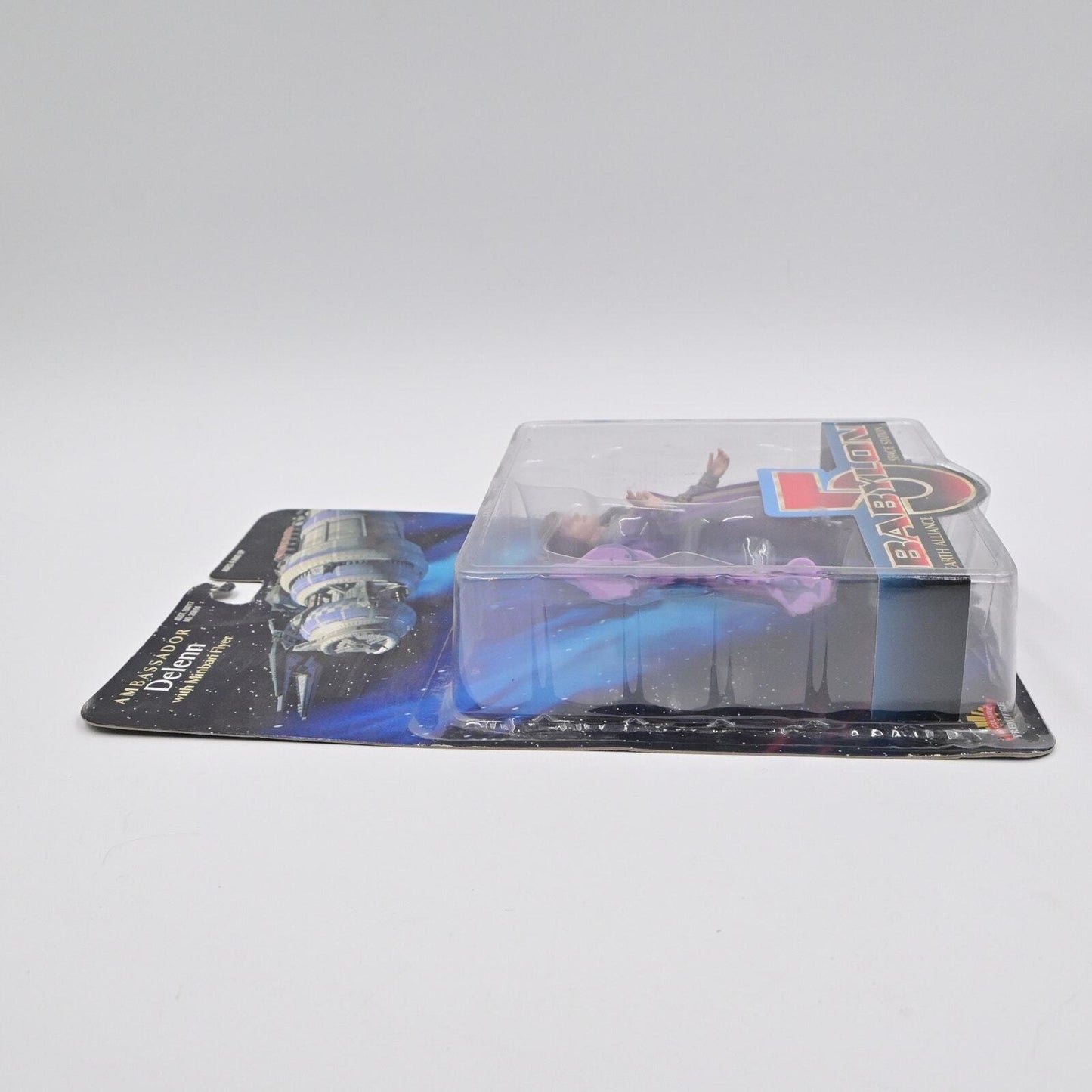 Babylon 5 Ambassador Delenn With Minbari Flyer Action Figure