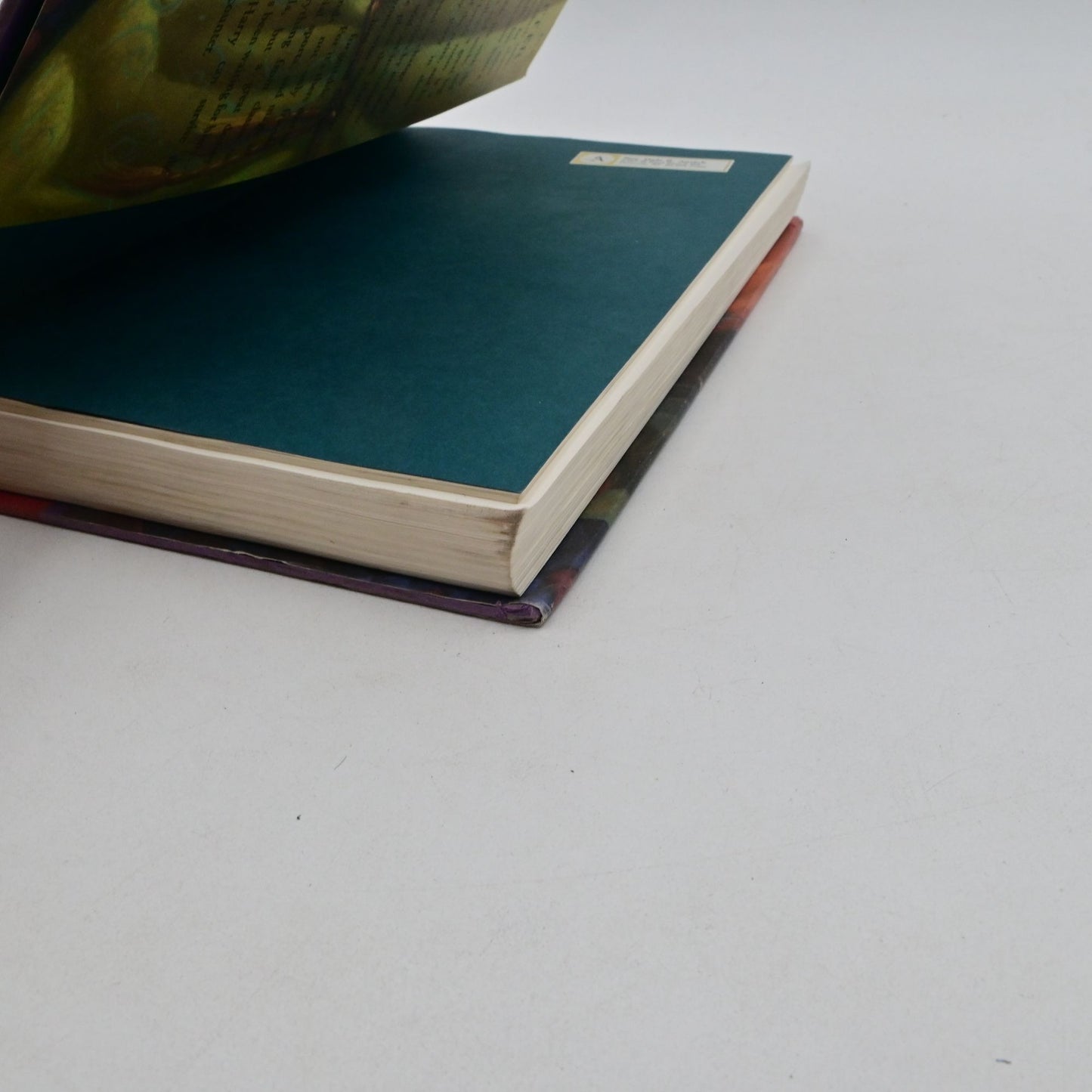 Harry Potter And The Sorcerers Stone Hardcover Book J.K. Rowling First Edition
