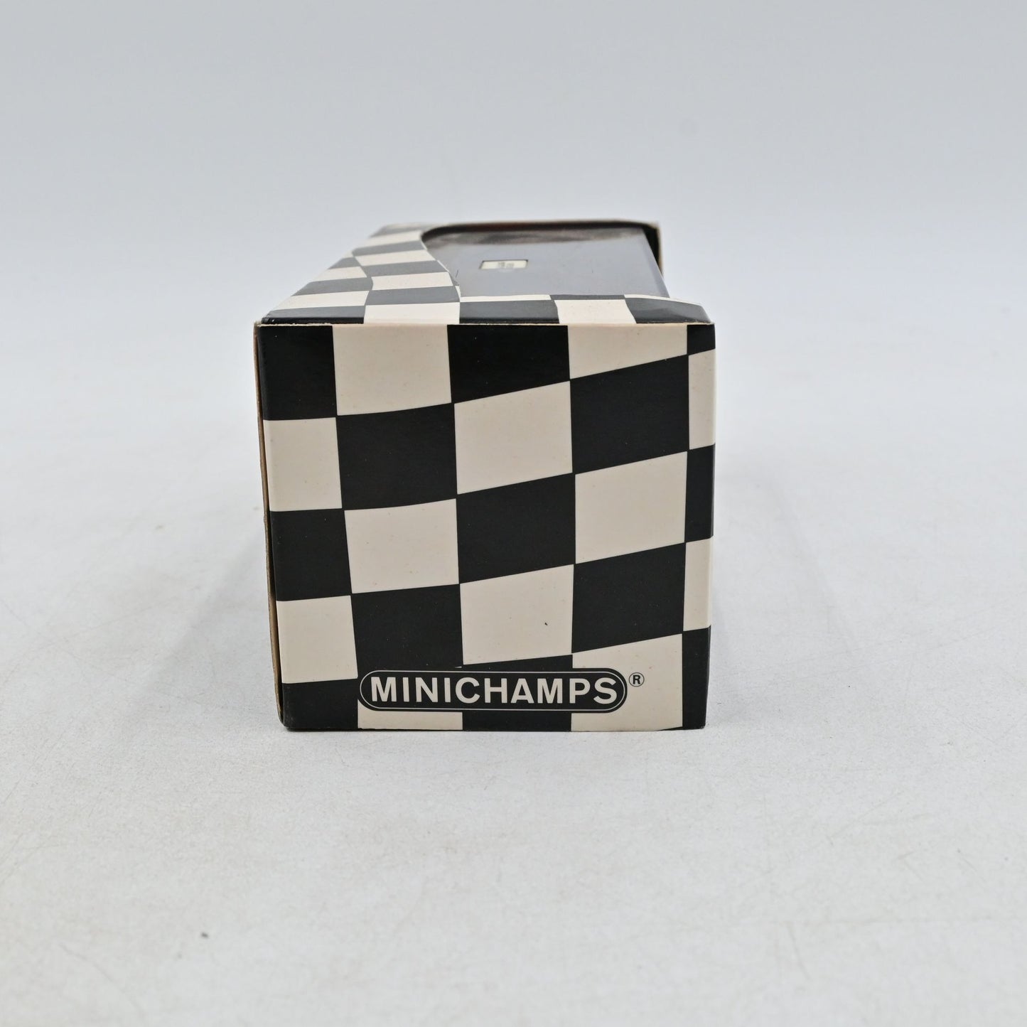 1/43 Minichamps BMW V12 Le Mans Winkelhock Martini Cecotto
