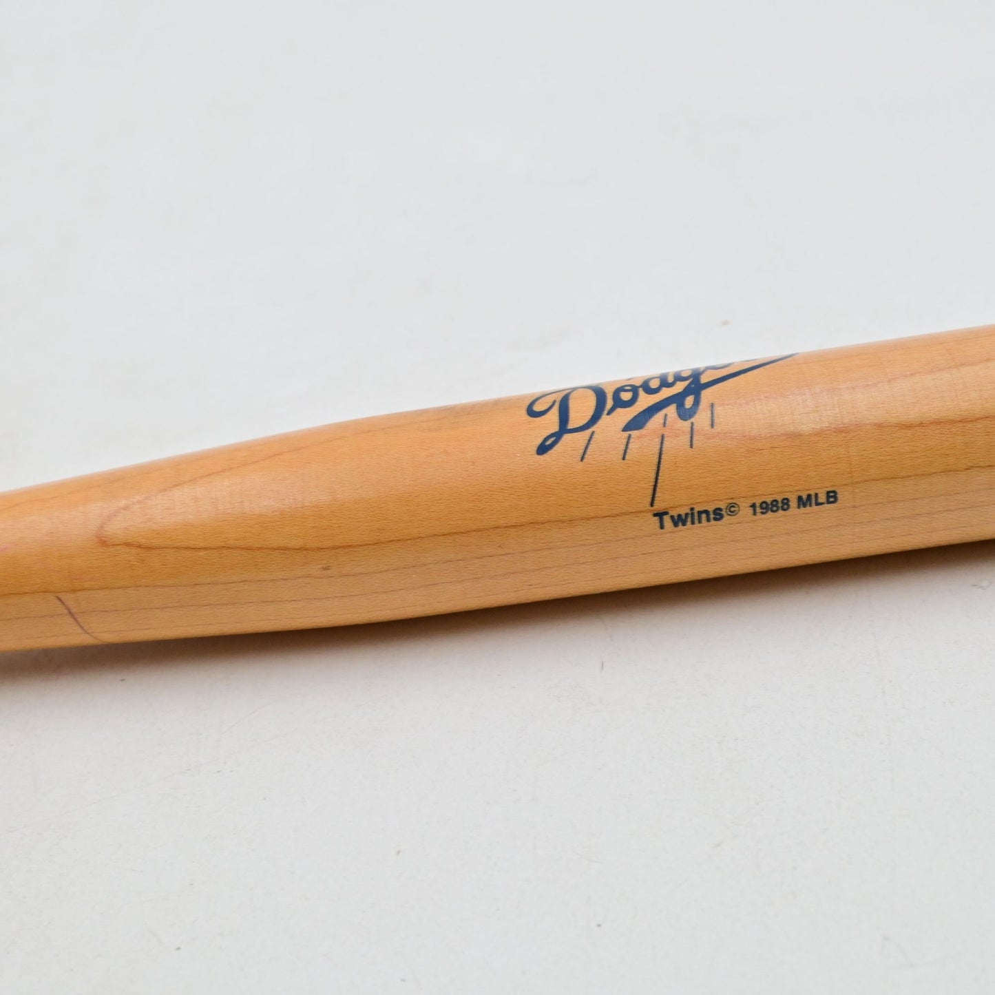 Vintage 1988 LA Los Angeles Dodgers 18" Mini Souvenir Wooden Baseball MLB Bat