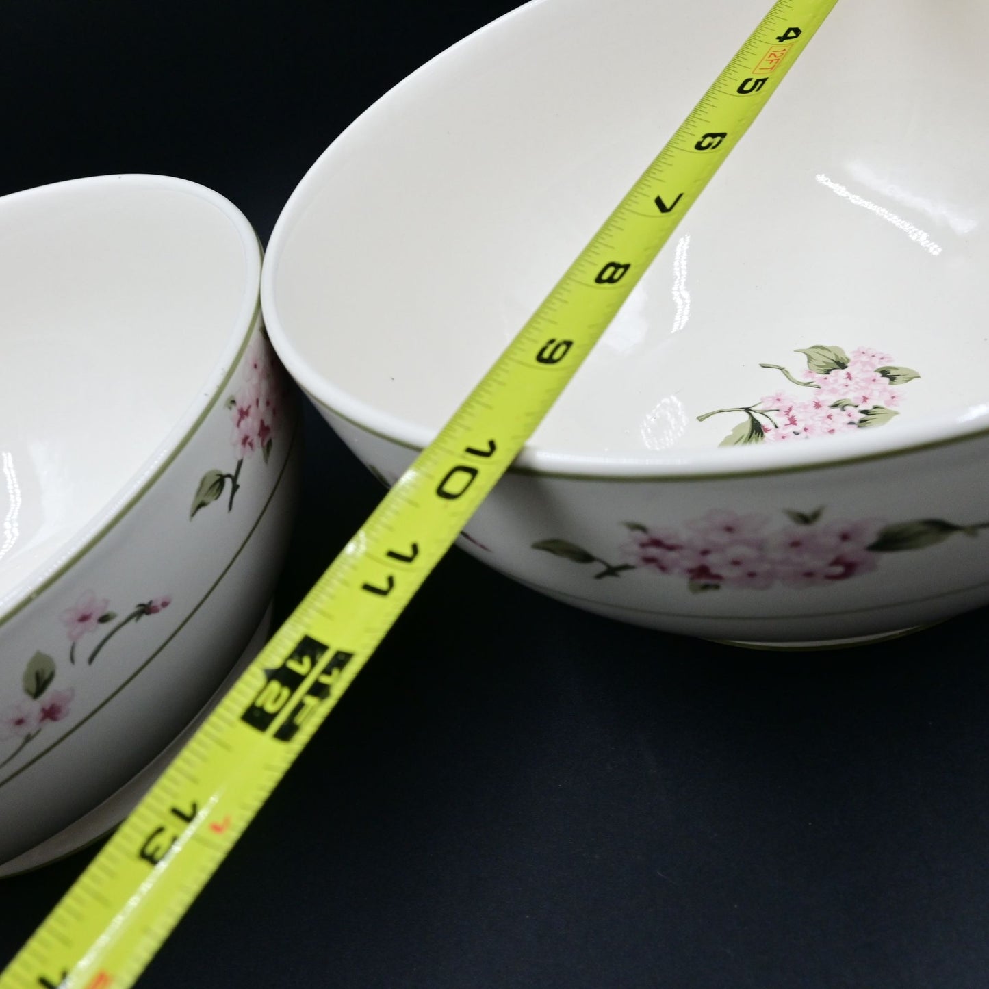 MSE Martha Stewart Everyday Pink Hydrangea 10" Mixing Bowl Set Of 2