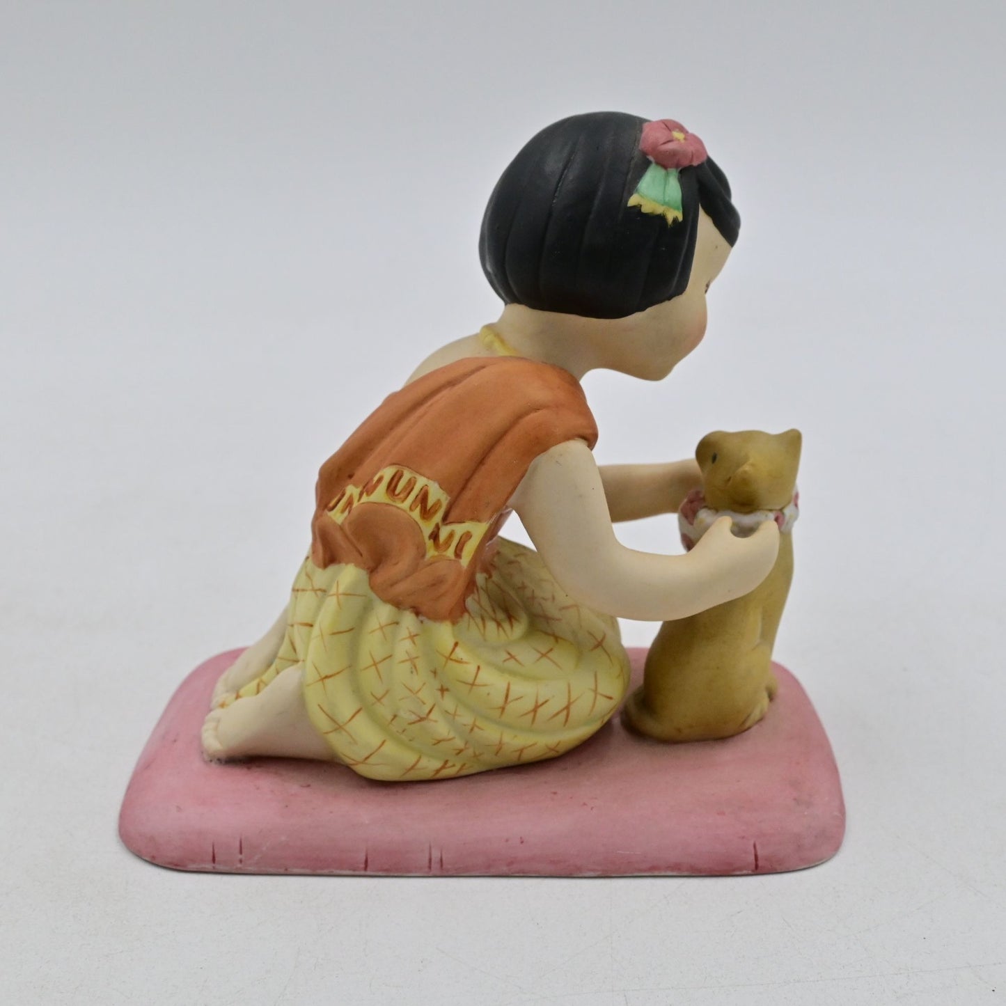 The U.N. Children Vilai From Thailand Franklin Mint Vintage 1981