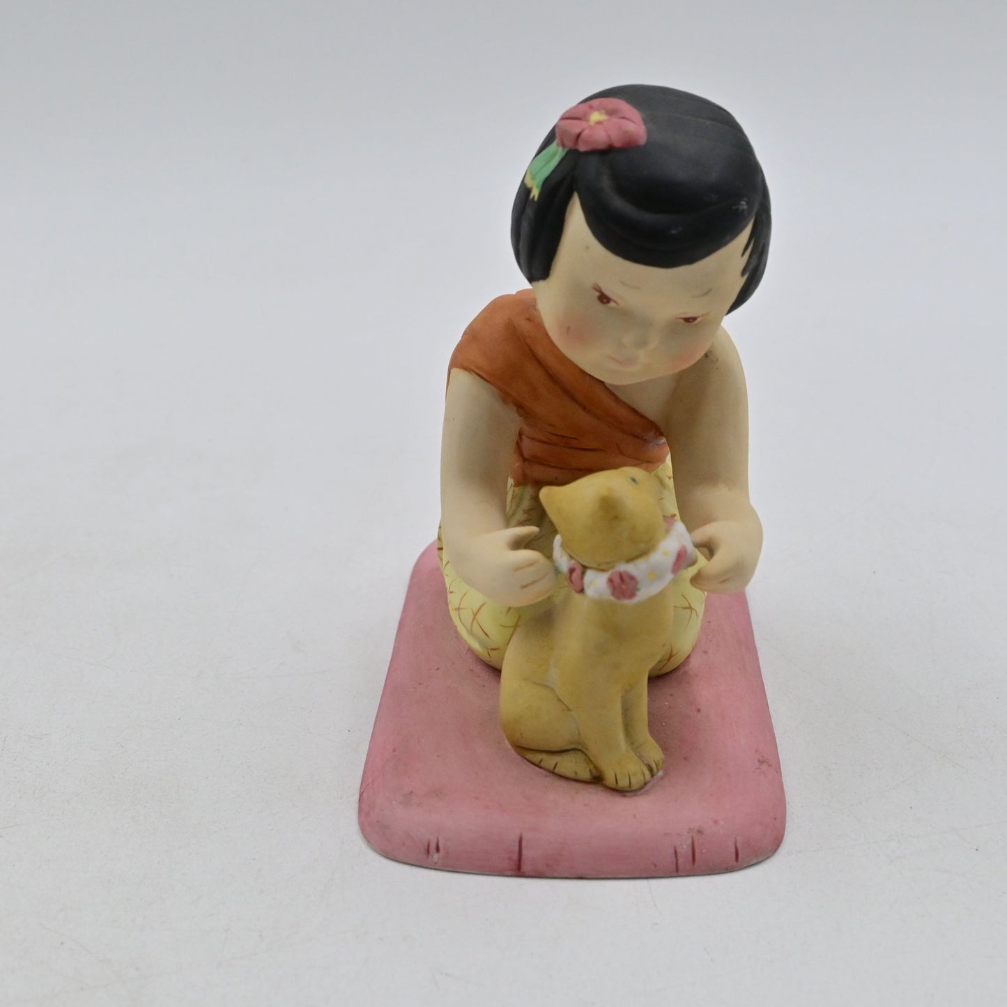 The U.N. Children Vilai From Thailand Franklin Mint Vintage 1981