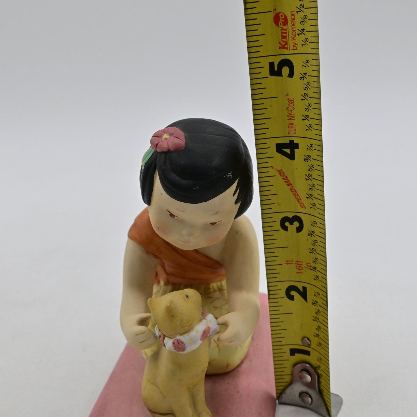 The U.N. Children Vilai From Thailand Franklin Mint Vintage 1981