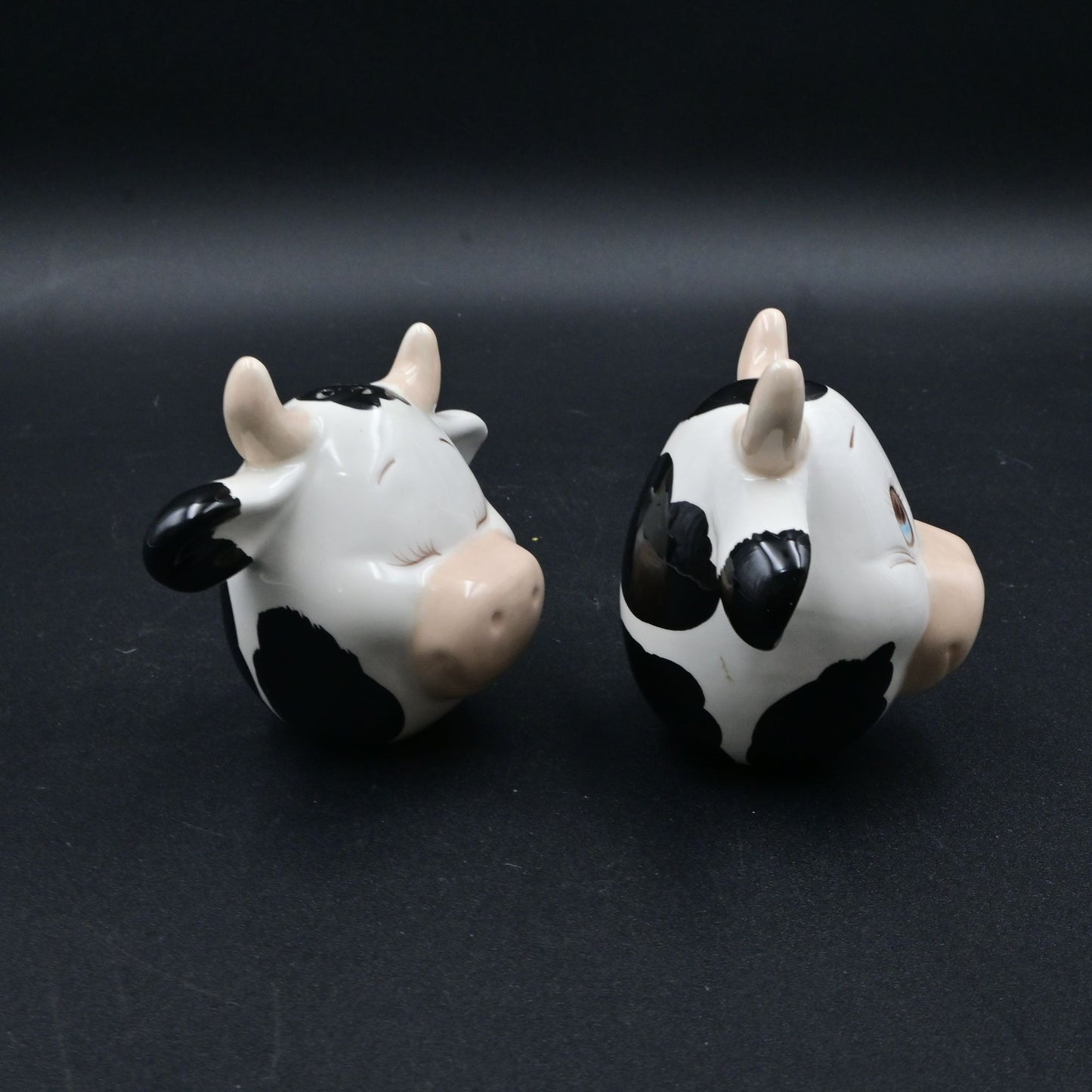 Ceramic Cow Salt & Pepper Shakers Set