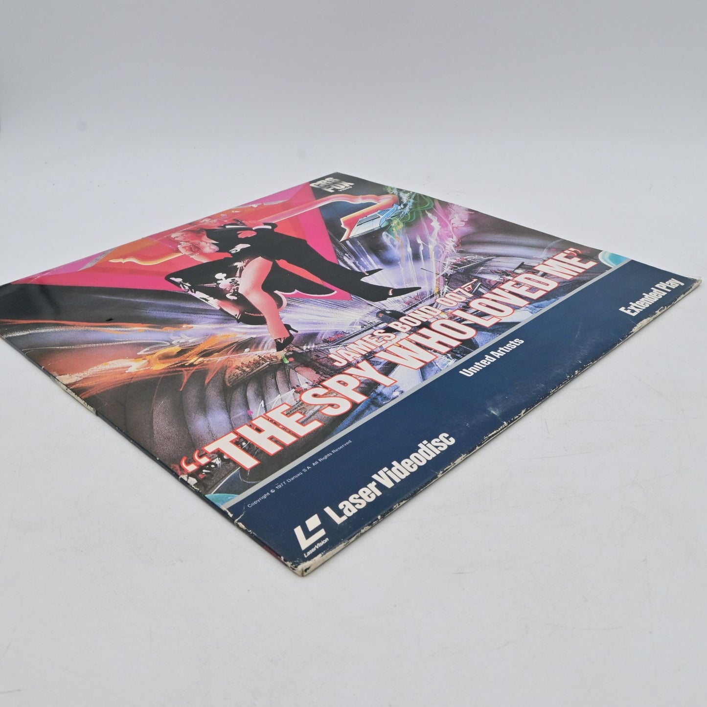 Vintage 1983 James Bond 007 The Spy Who Loved Me LaserDisc Extended Play