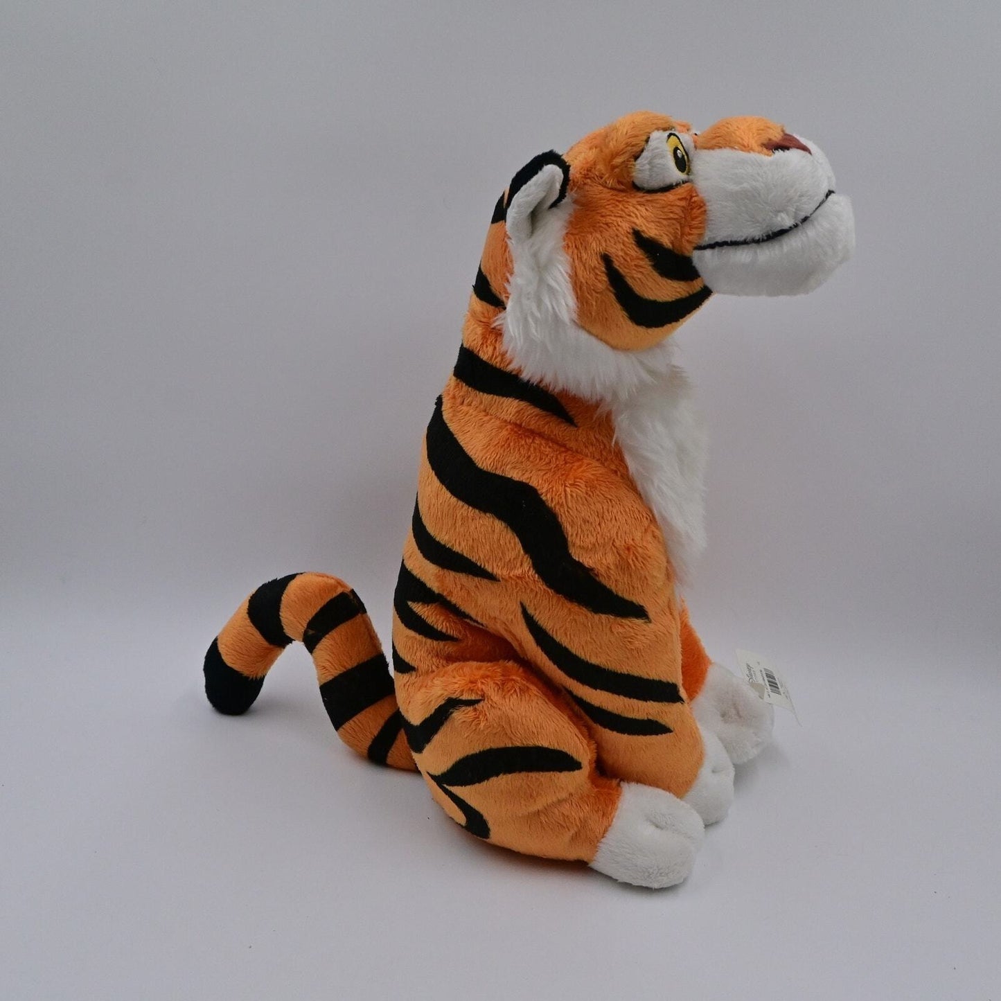 Disney Store Aladdin Rajah Exclusive Plush NWT