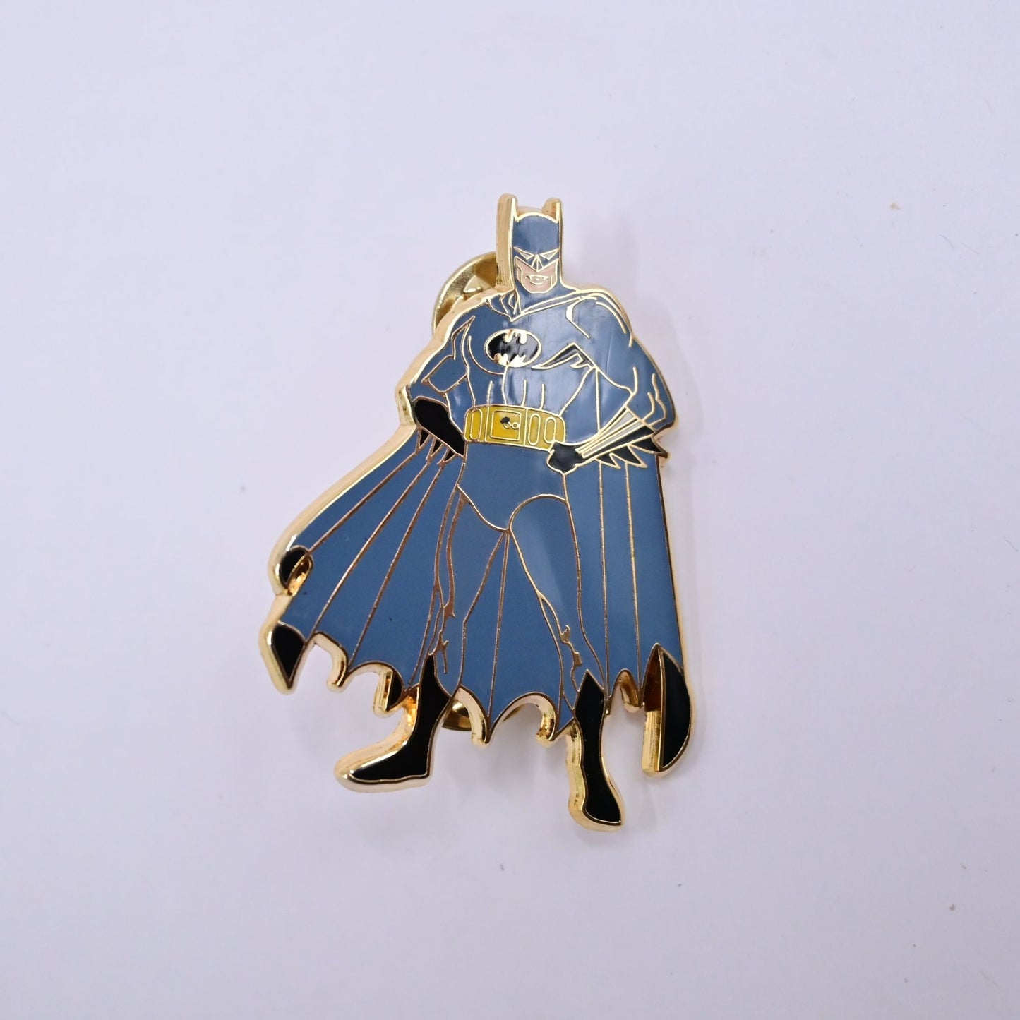 DC Comics Batman Metal Enamel Hat / Lapel Fantasy Pin LE100