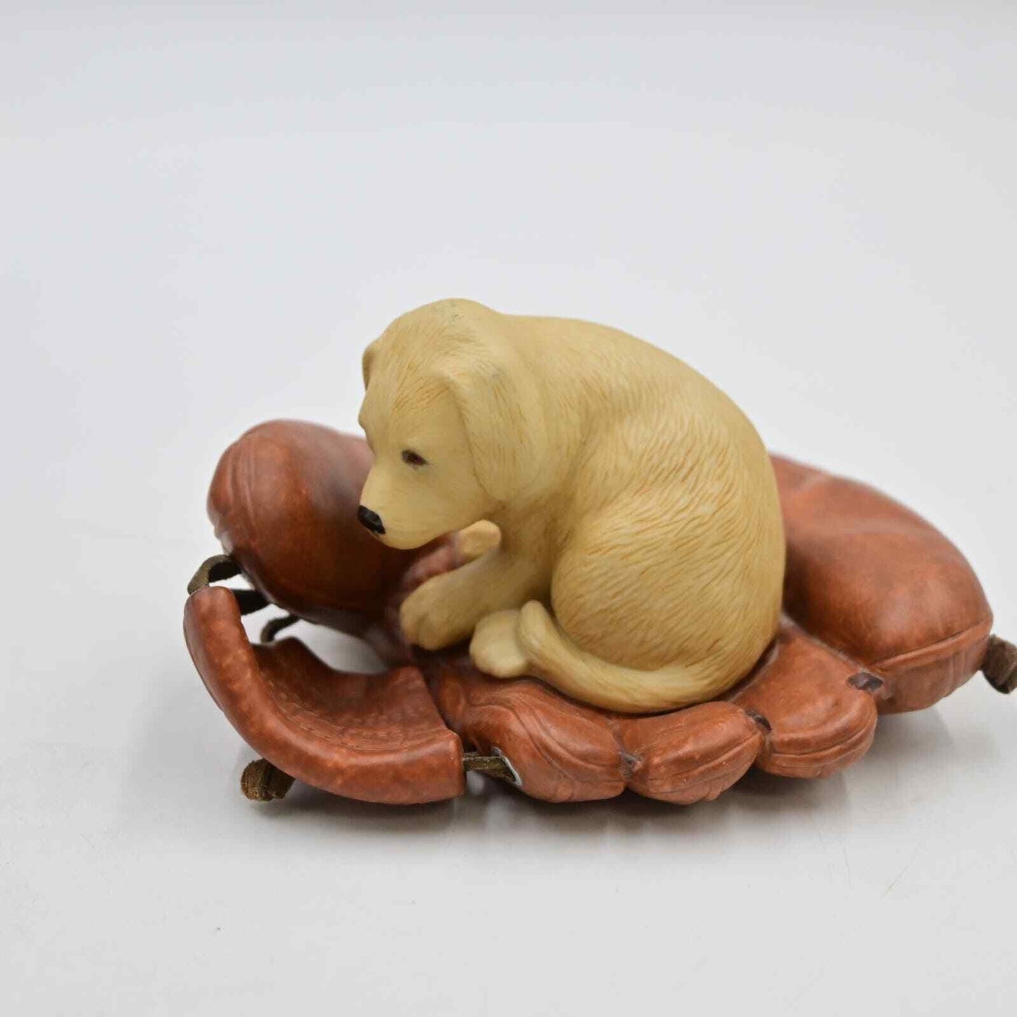 The Greenwich Workshop Collection Puppy Glove Figure