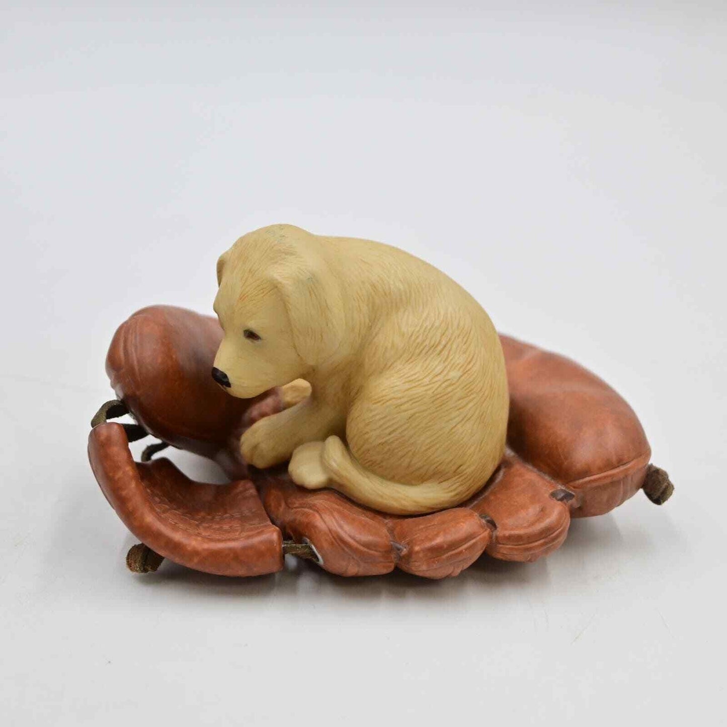 The Greenwich Workshop Collection Puppy Glove Figure