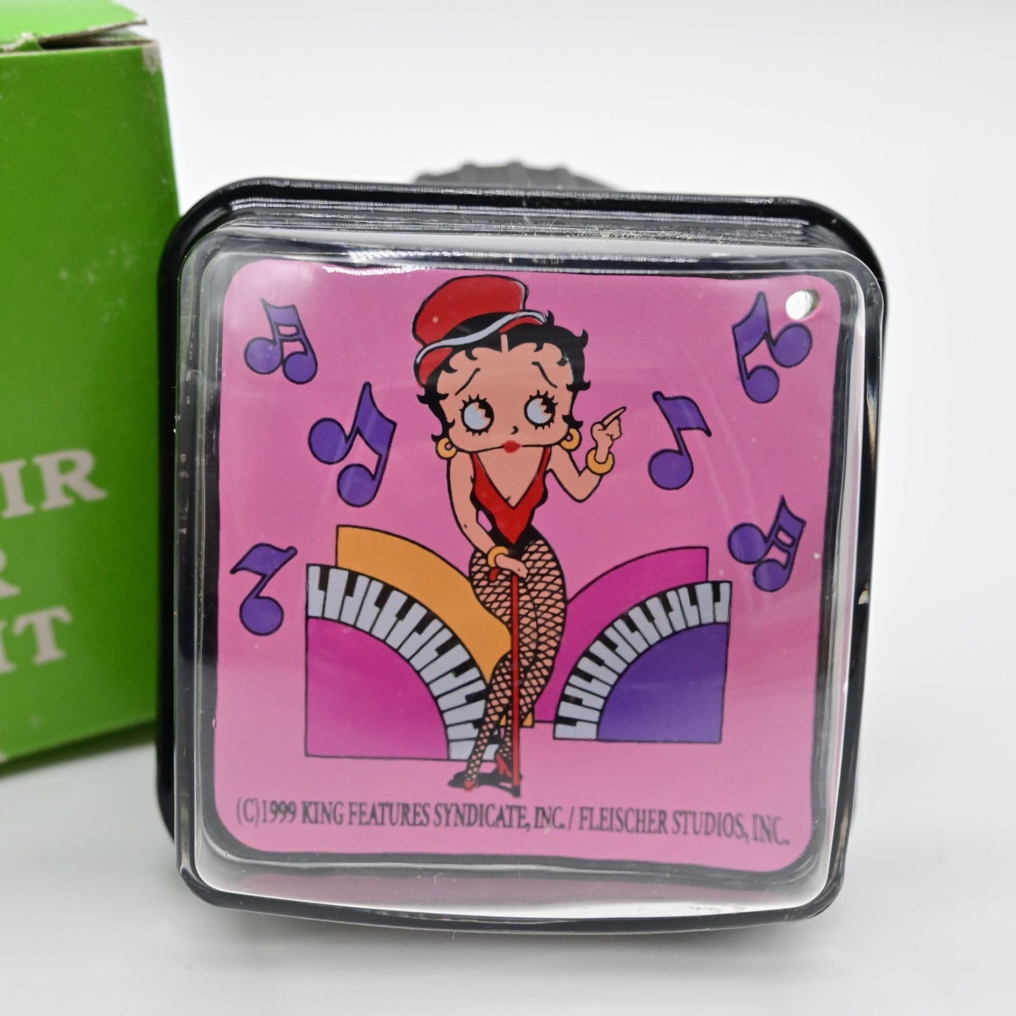 Vintage 1999 Betty Boop Musical Notes Paperweight King Features Syndicate