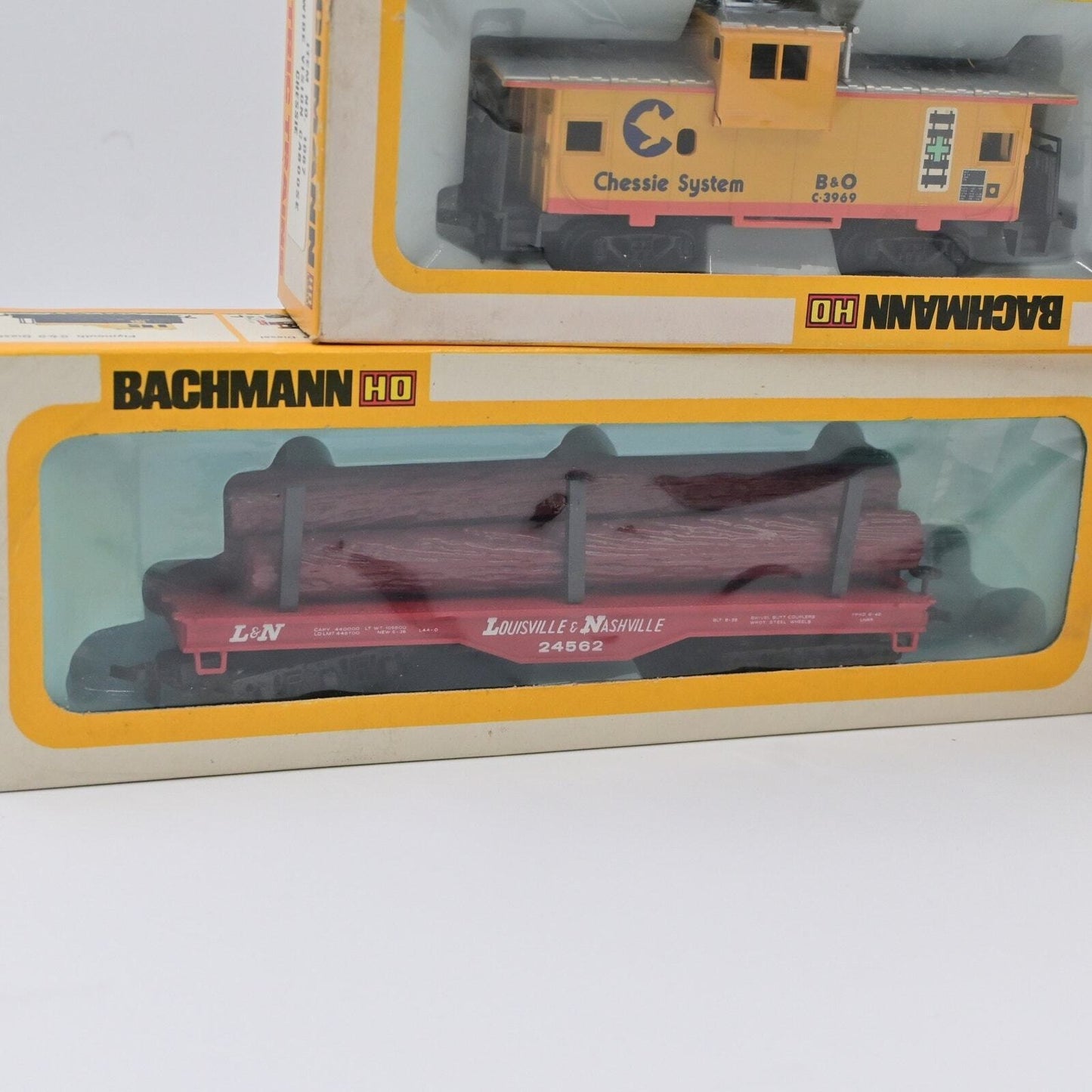 Bachmann HO Scale Freight Car Bundle Of 5 Chessie System, Great Northern, Etc