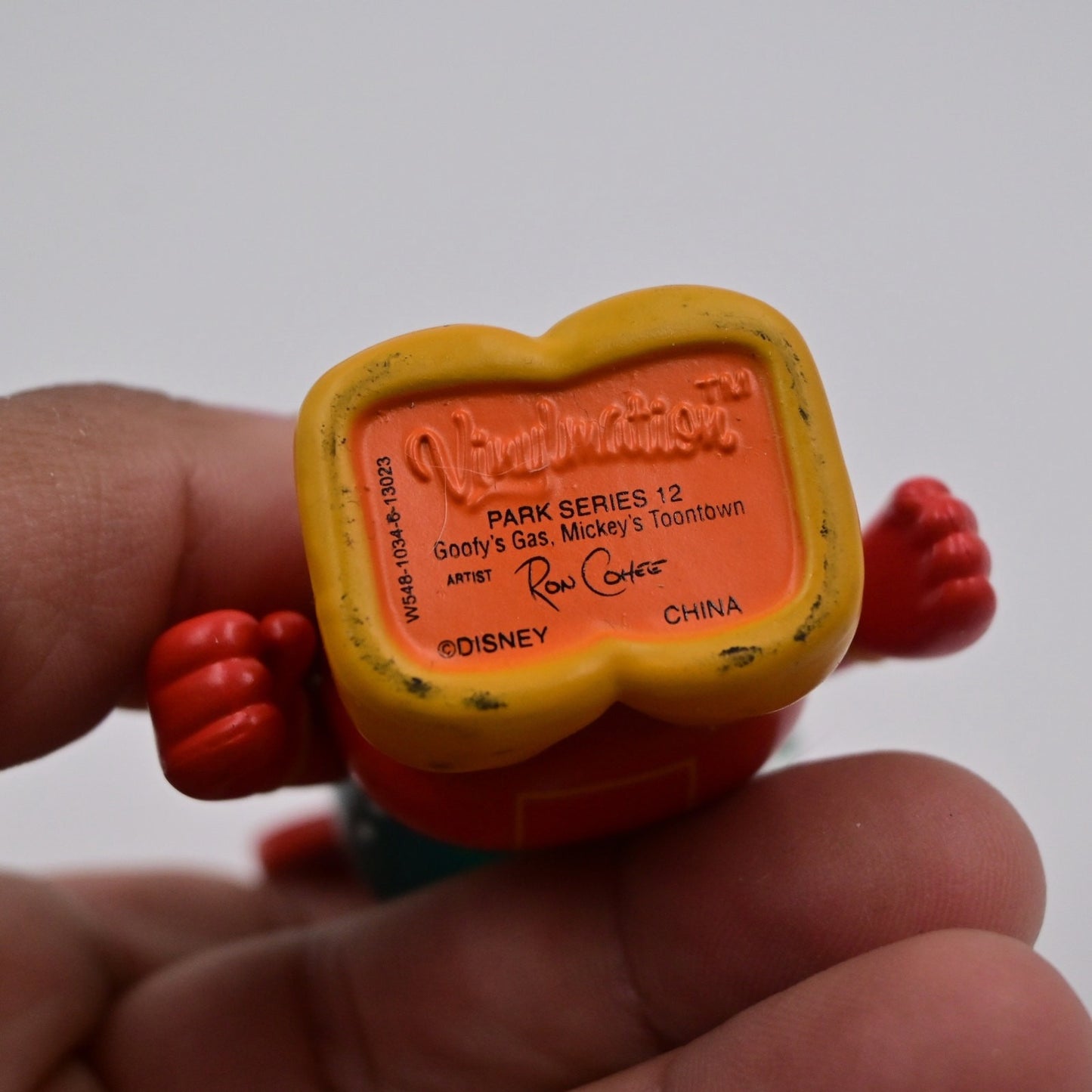 Disney Vinylmation Goofy's Gas Mickey's Toontown