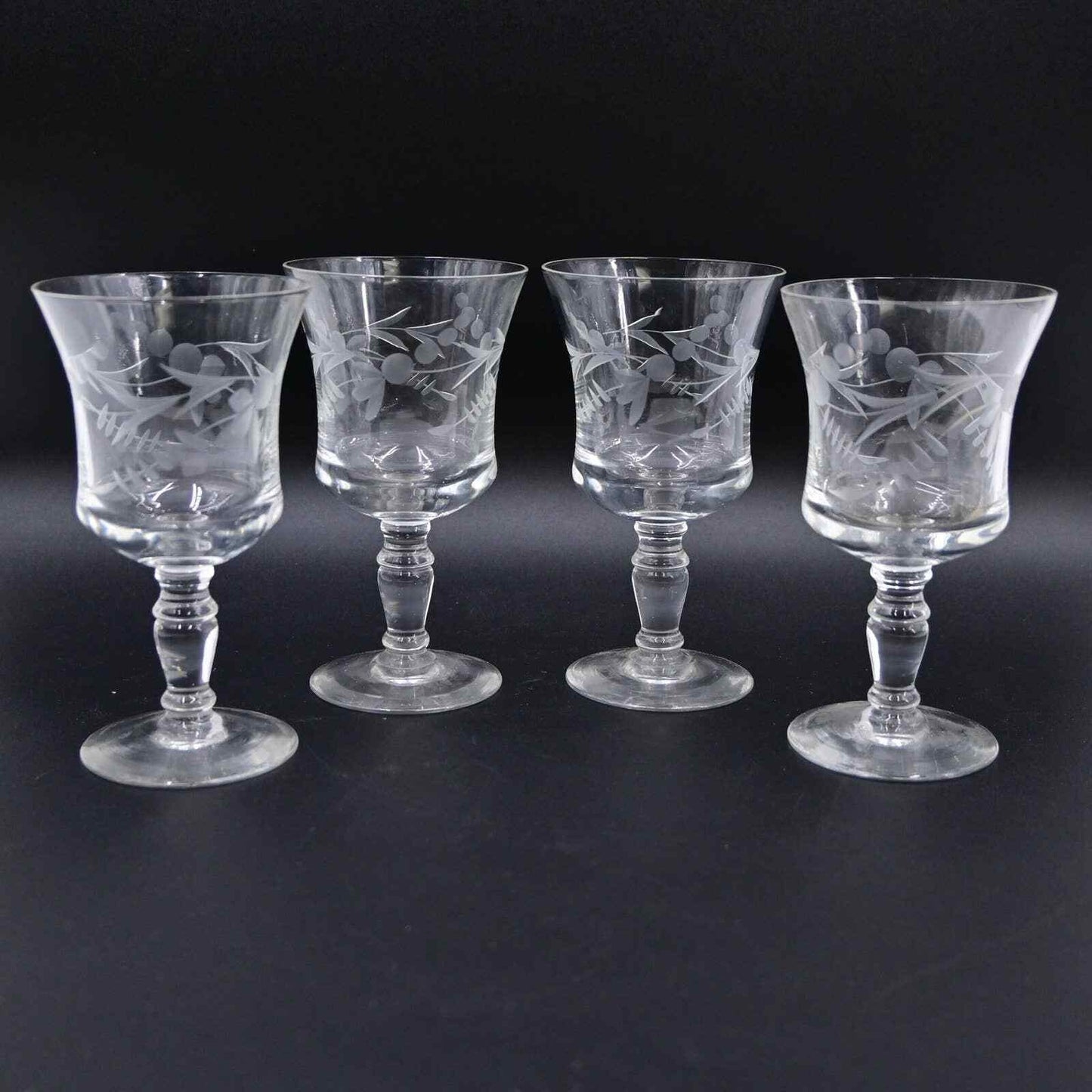 Vintage Etched Leaf And Berry Water Goblets Set Of 4
